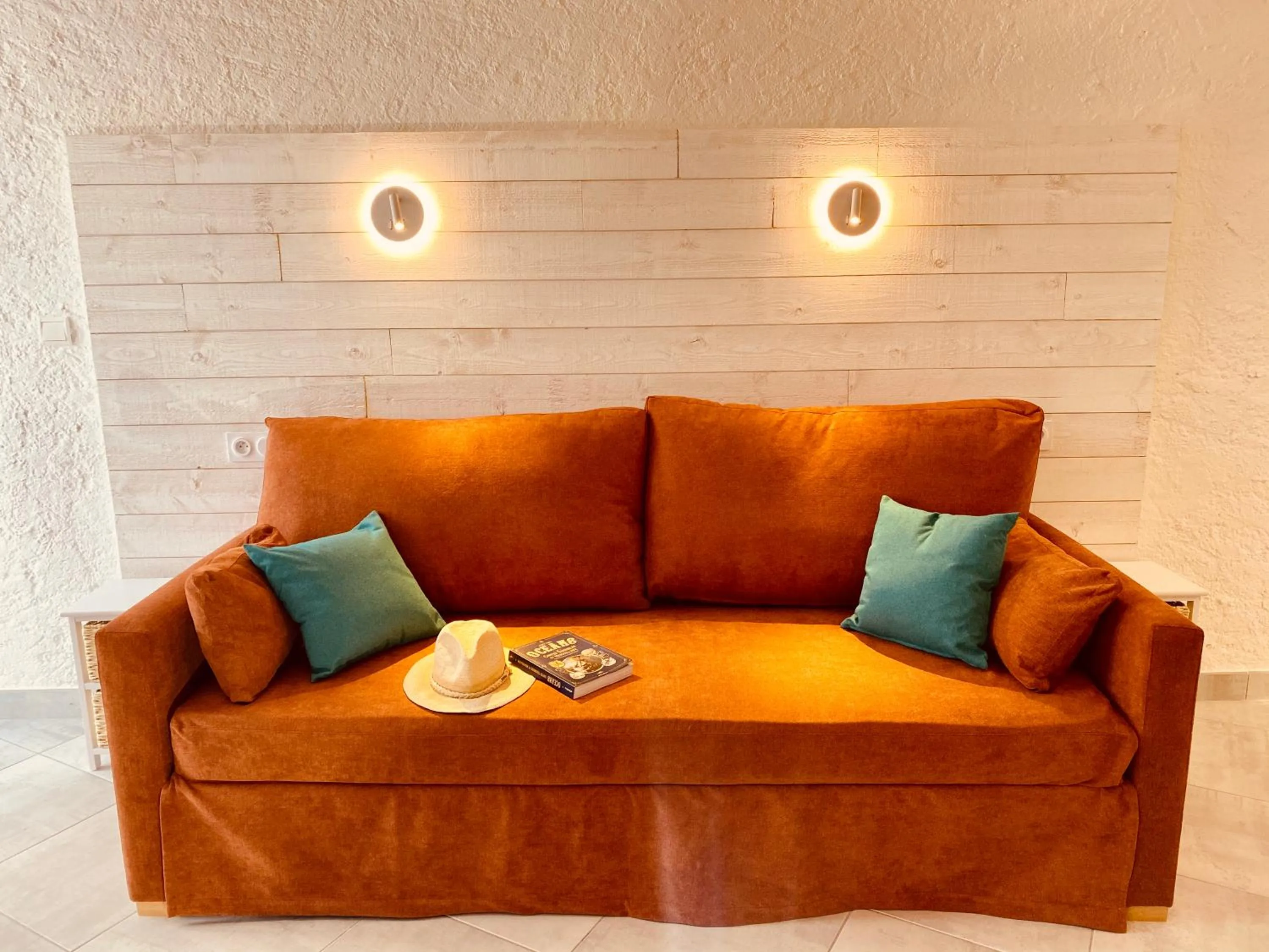 Living room in Hôtel Île de Lumière