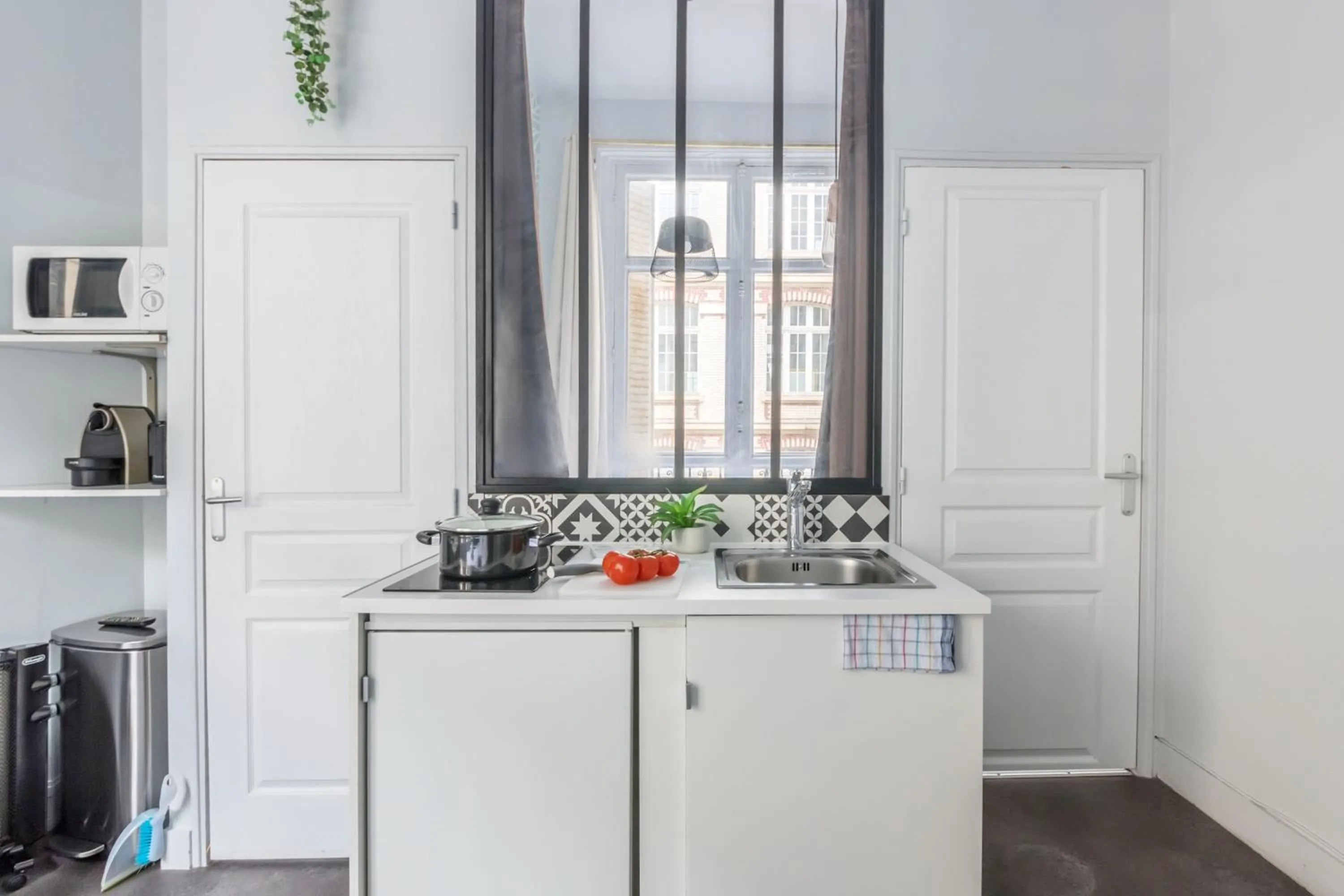 kitchen in WS Louvre - Etienne Marcel