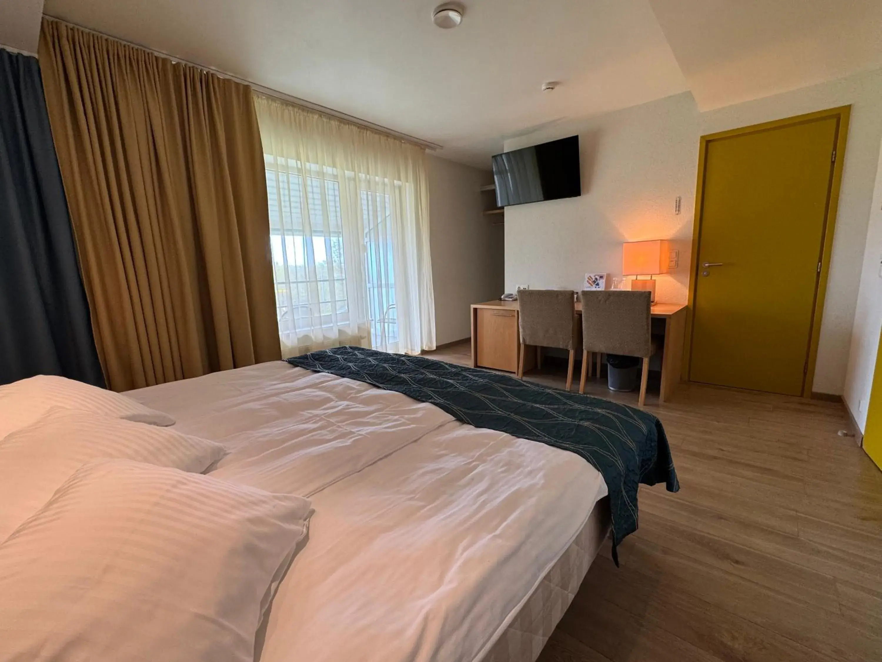 Deluxe Twin Room with Spa Access in Fra Mare Thalasso Spa Deluxe Twin Room with Spa Access in Fra Mare Thalasso Spa