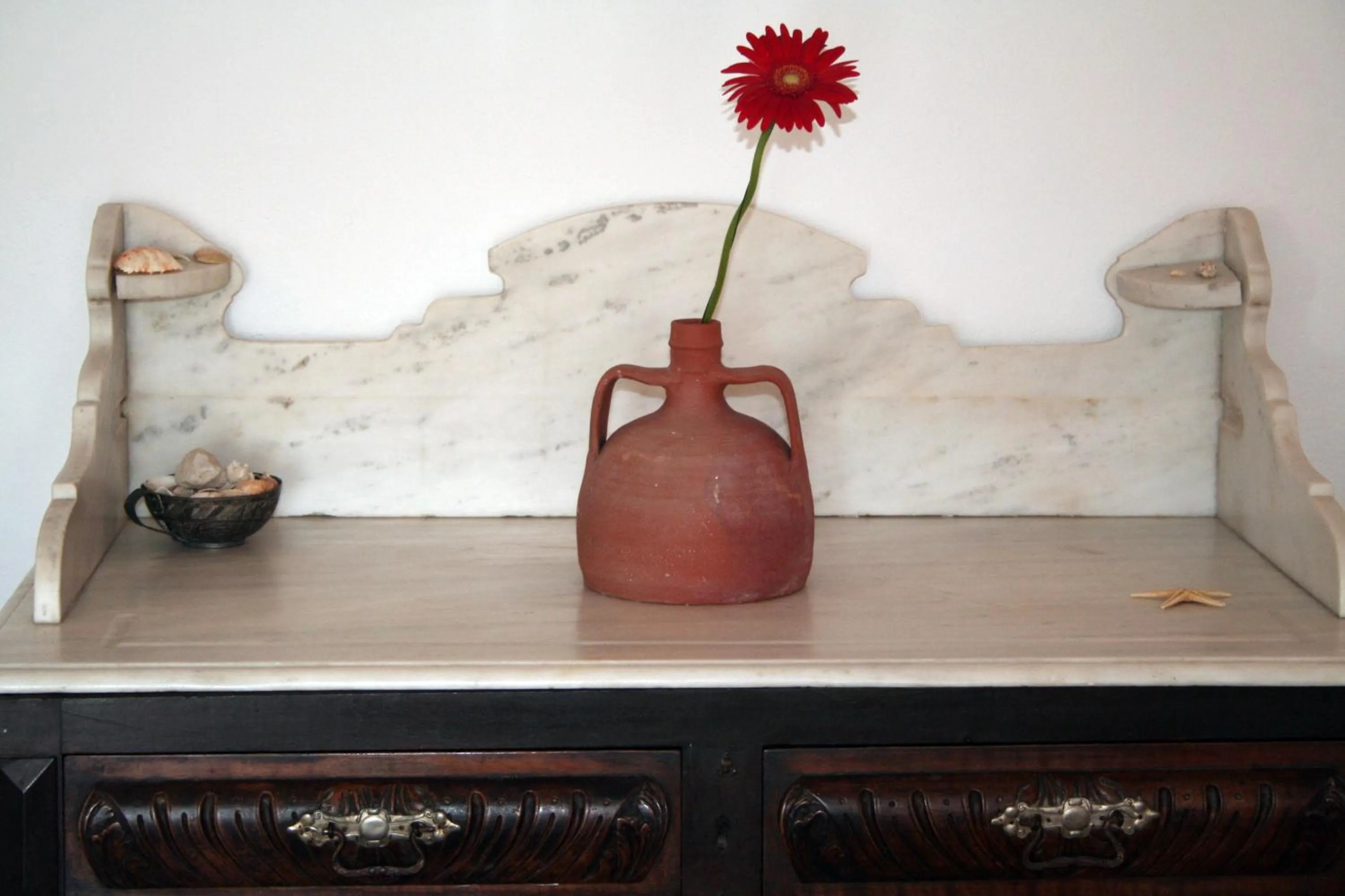 Decorative detail in Petra Holiday Village