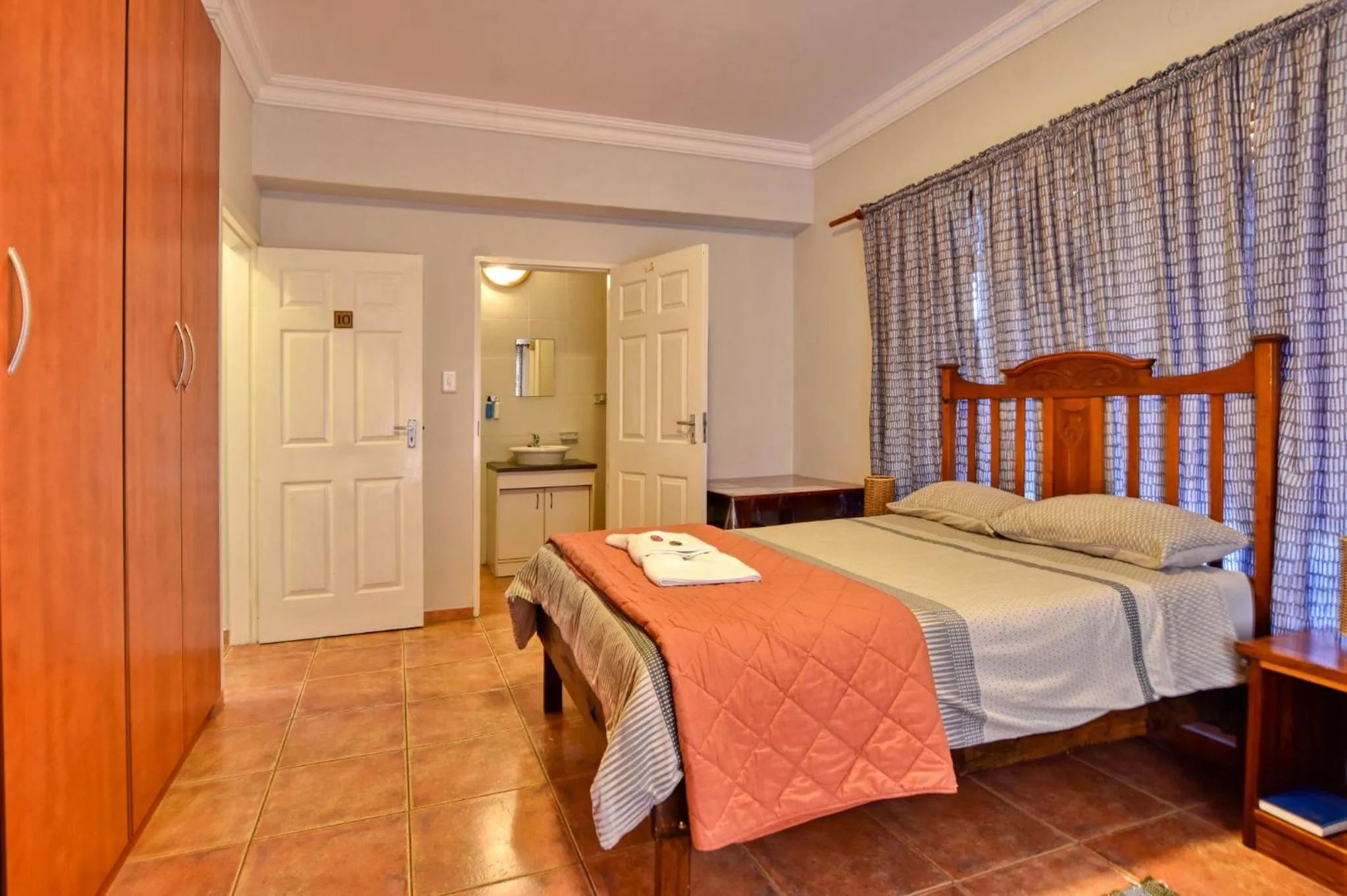 Bed in Anandi Guesthouse Swakopmund