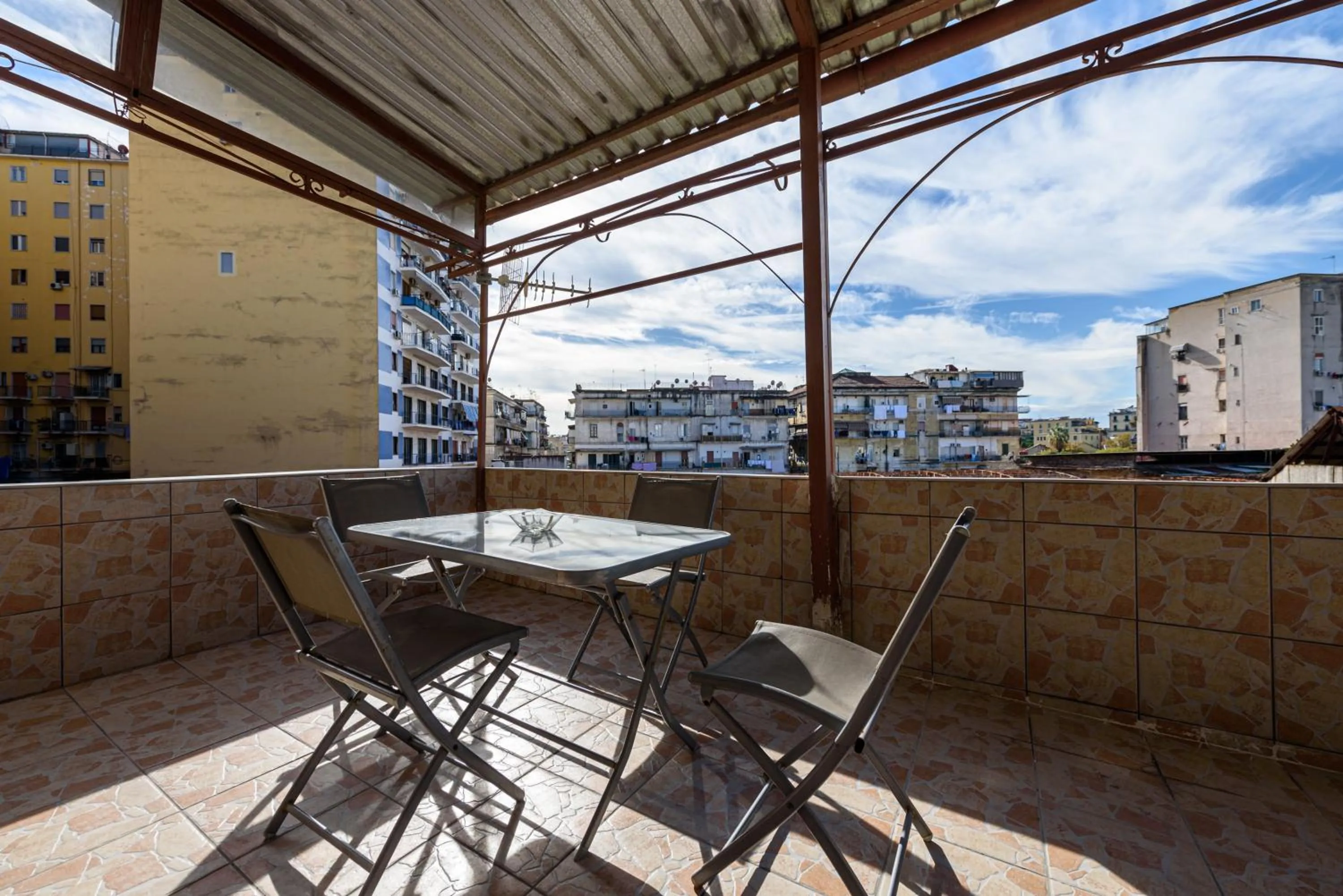 Balcony/Terrace in Napoli Centrale di Fabio e Veronica LT
