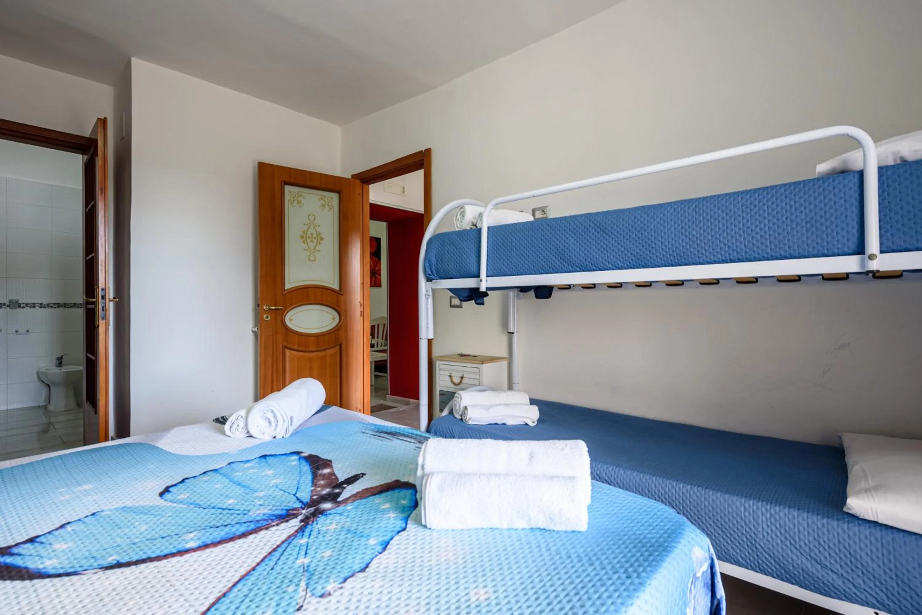 Bed in Napoli Centrale di Fabio e Veronica LT