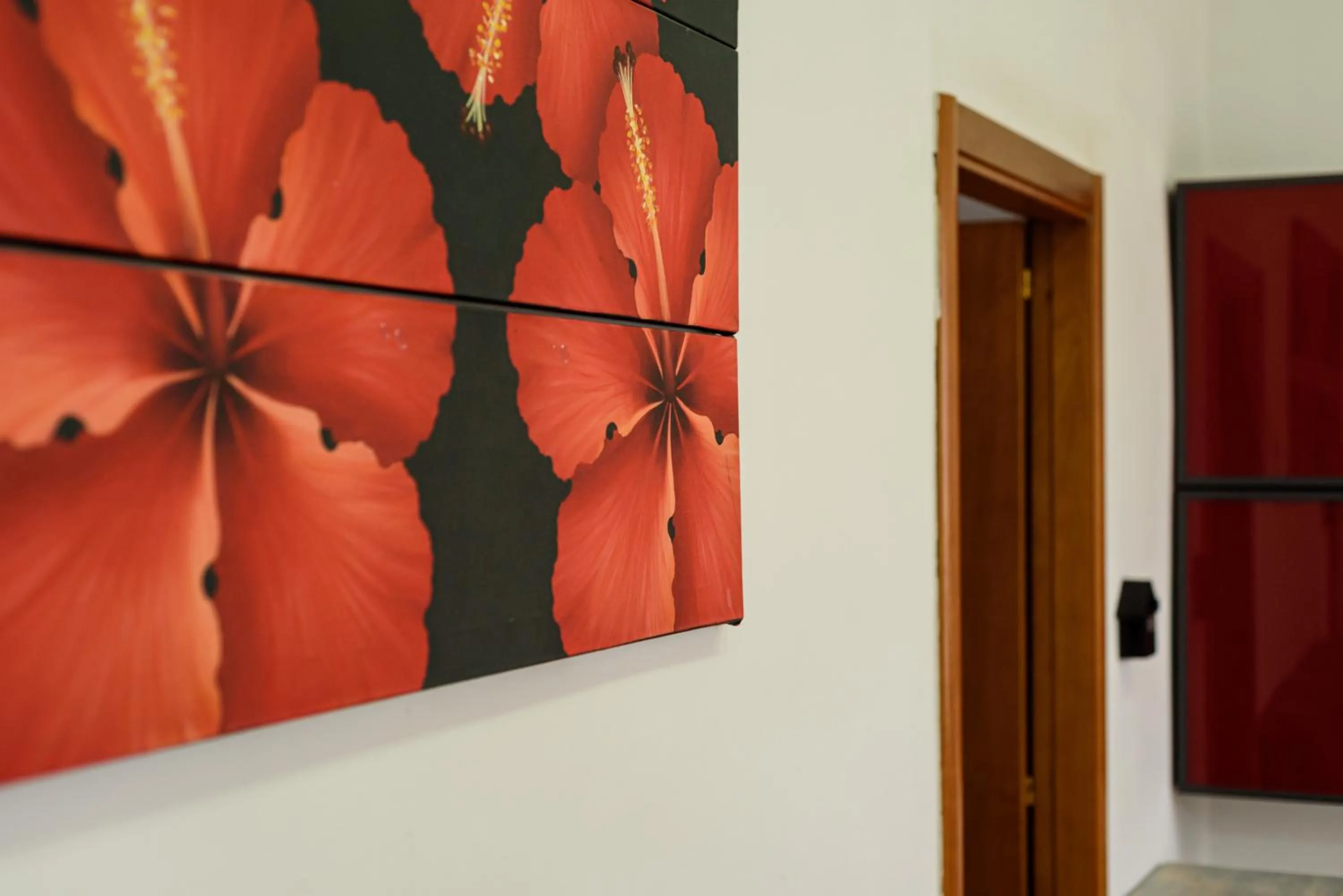 Decorative detail in Napoli Centrale di Fabio e Veronica LT