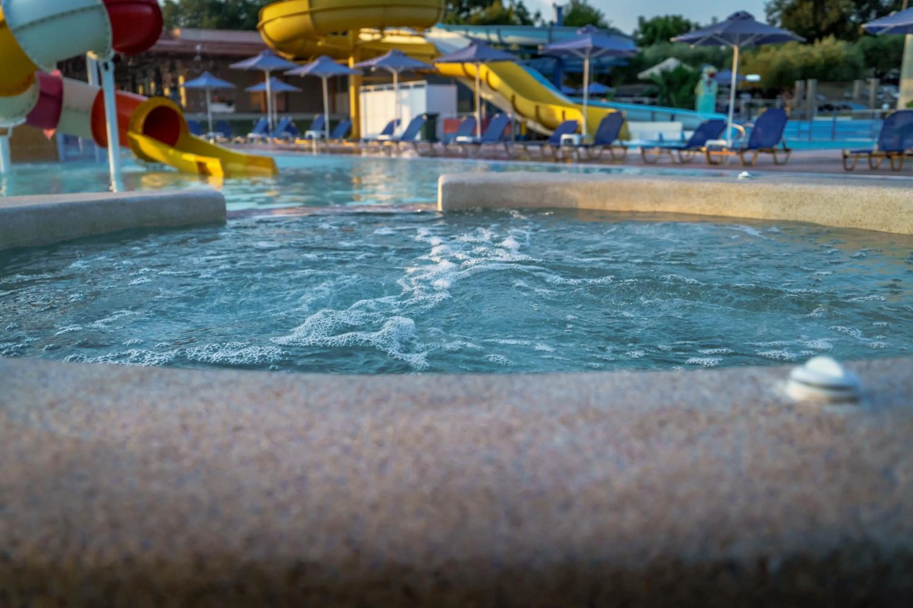 Swimming pool in Hotel Kanali