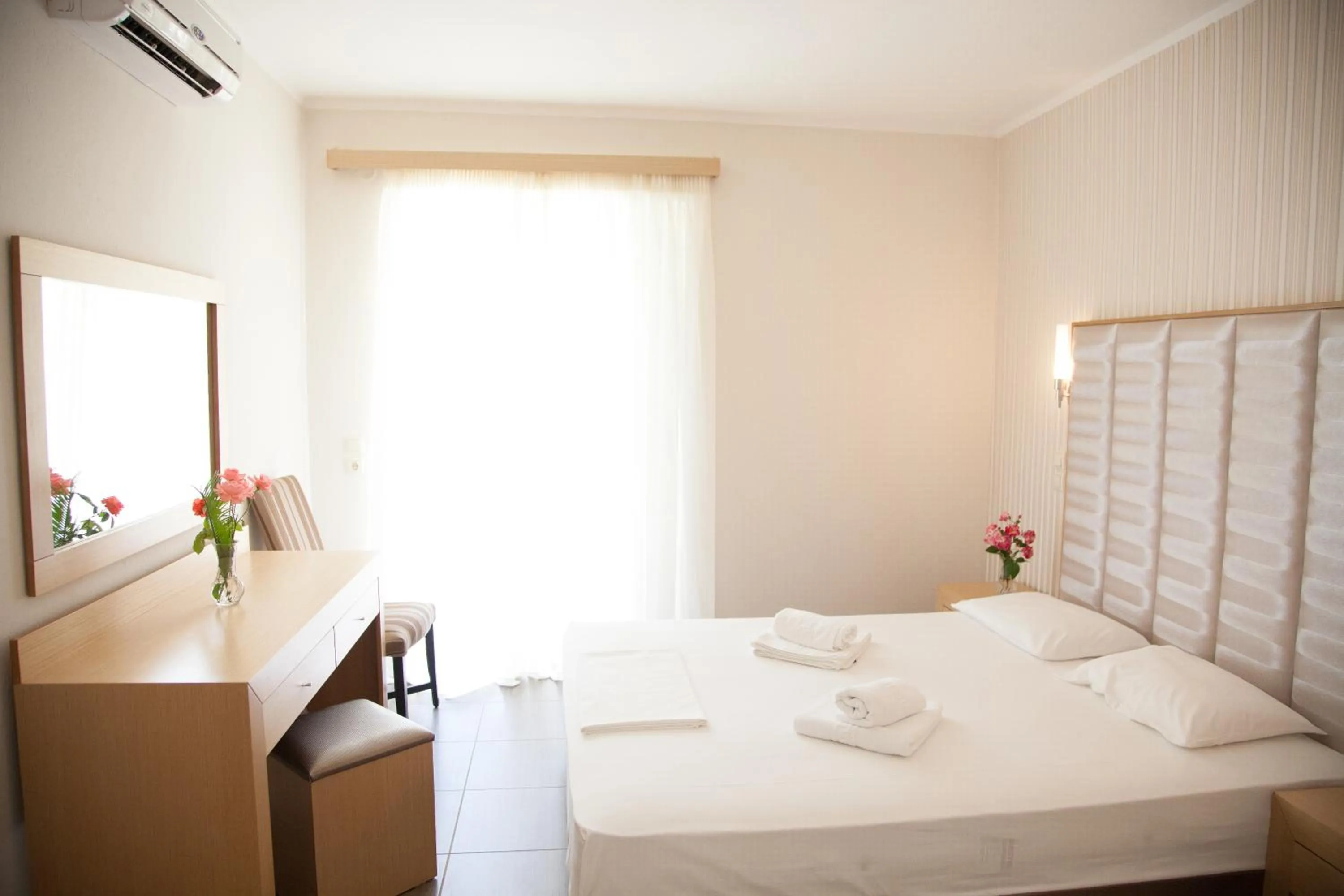 Photo of the whole room, Bed in Hotel Kanali