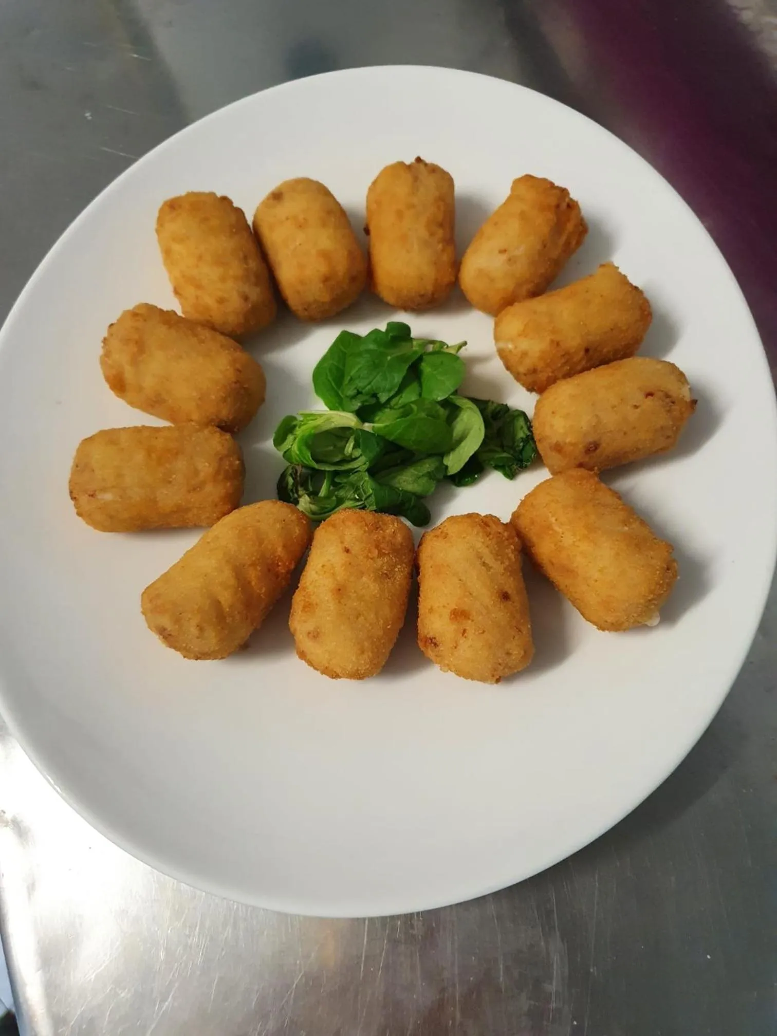 Restaurant/places to eat in Hotel Navarro