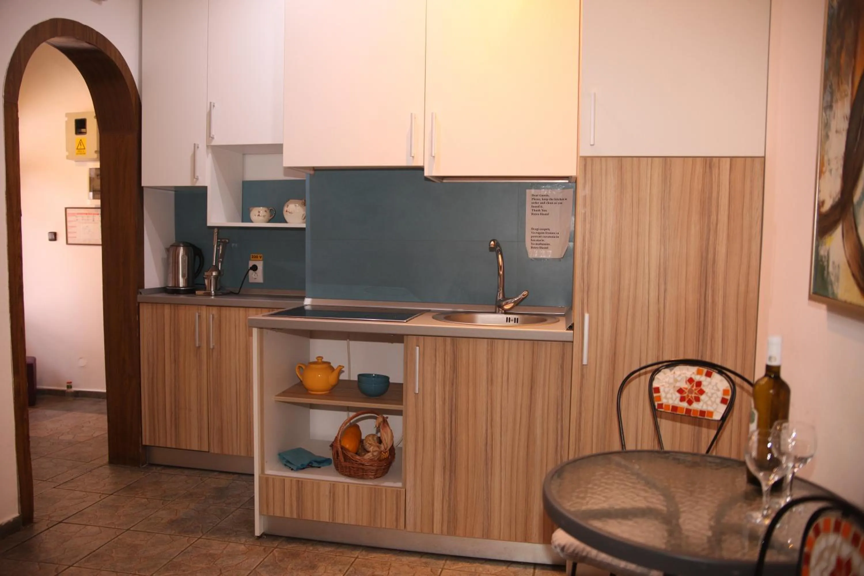 Coffee/tea facilities in Retro Hostel