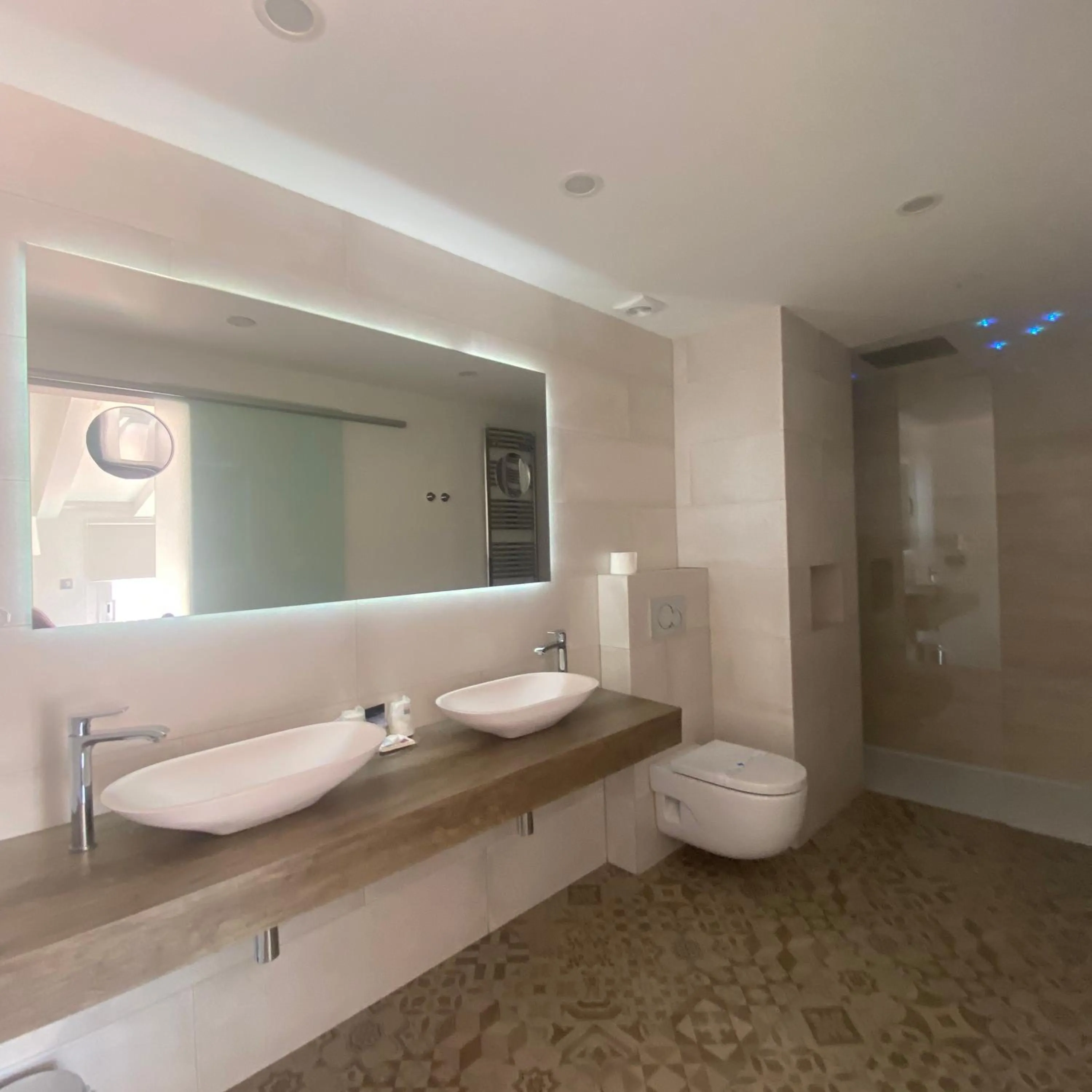 Bathroom in Hotel Nereida