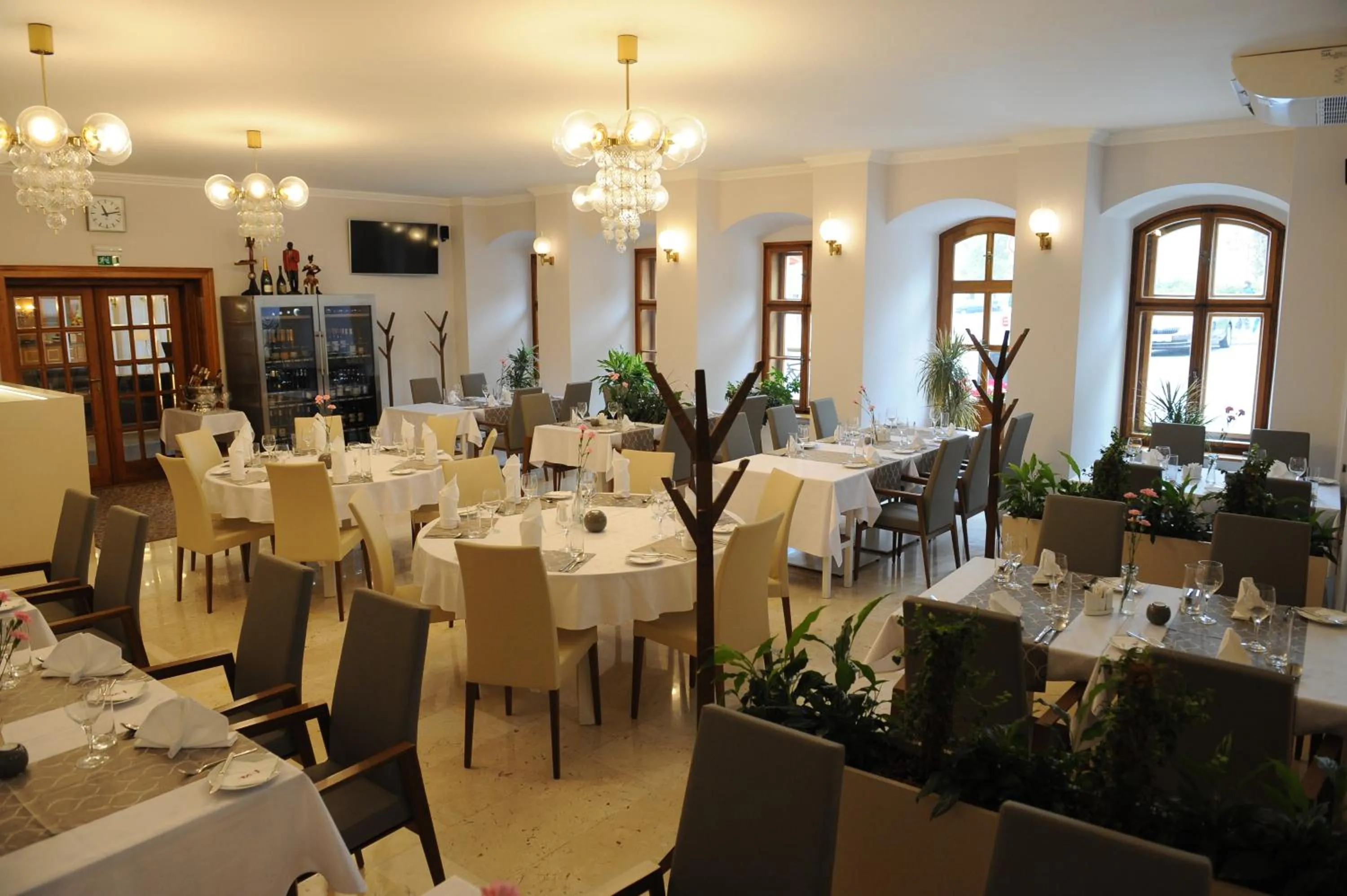Restaurant/places to eat in Hotel Prince de Ligne
