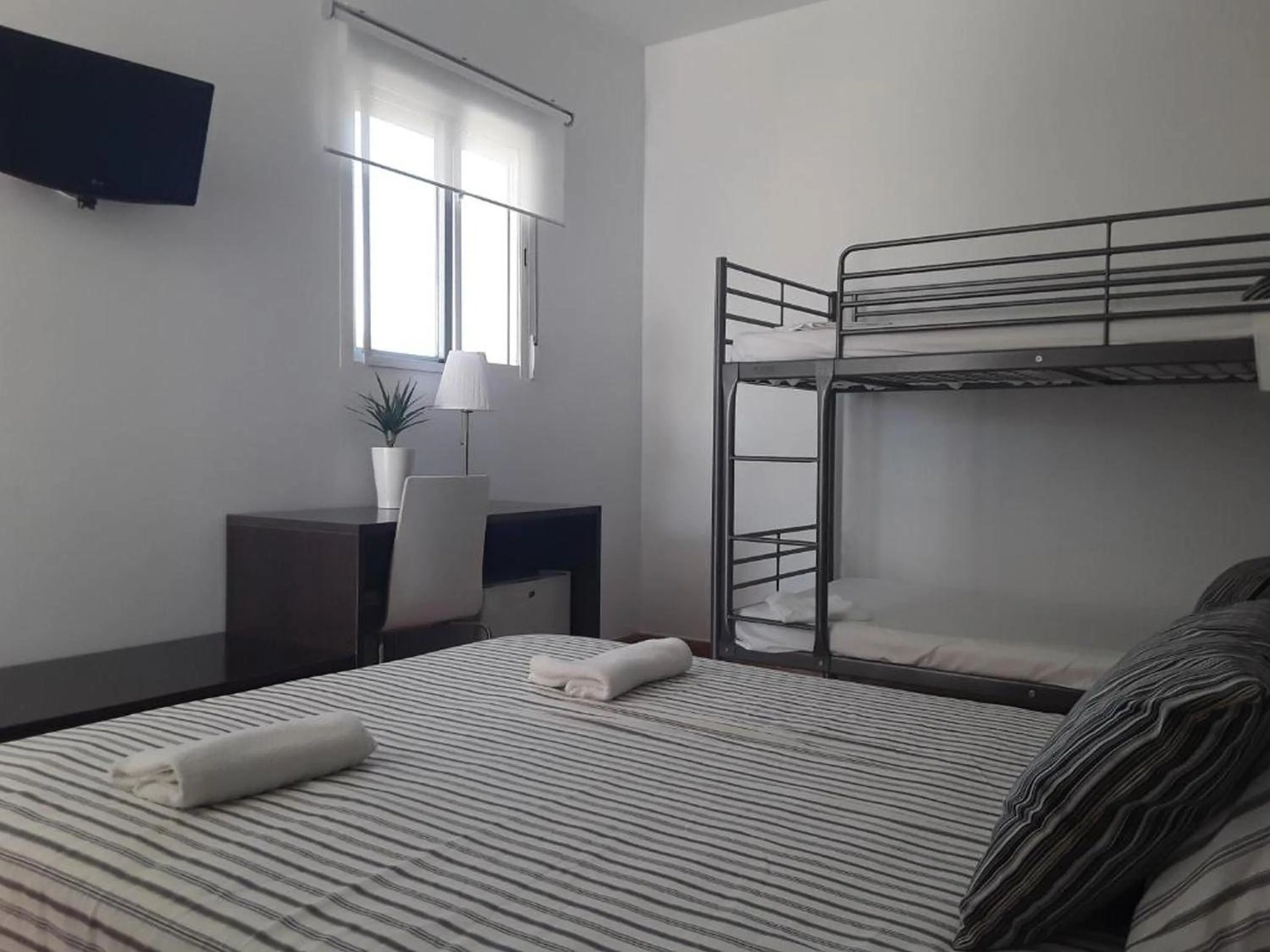 Bedroom in Hostal Ayamonte Los Mellizos