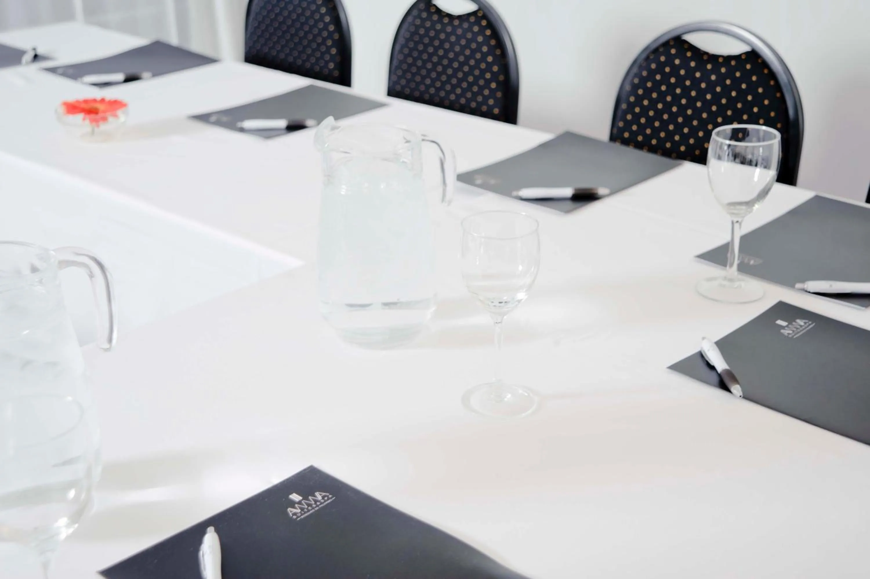 Business facilities in Awwa Suites & Spa