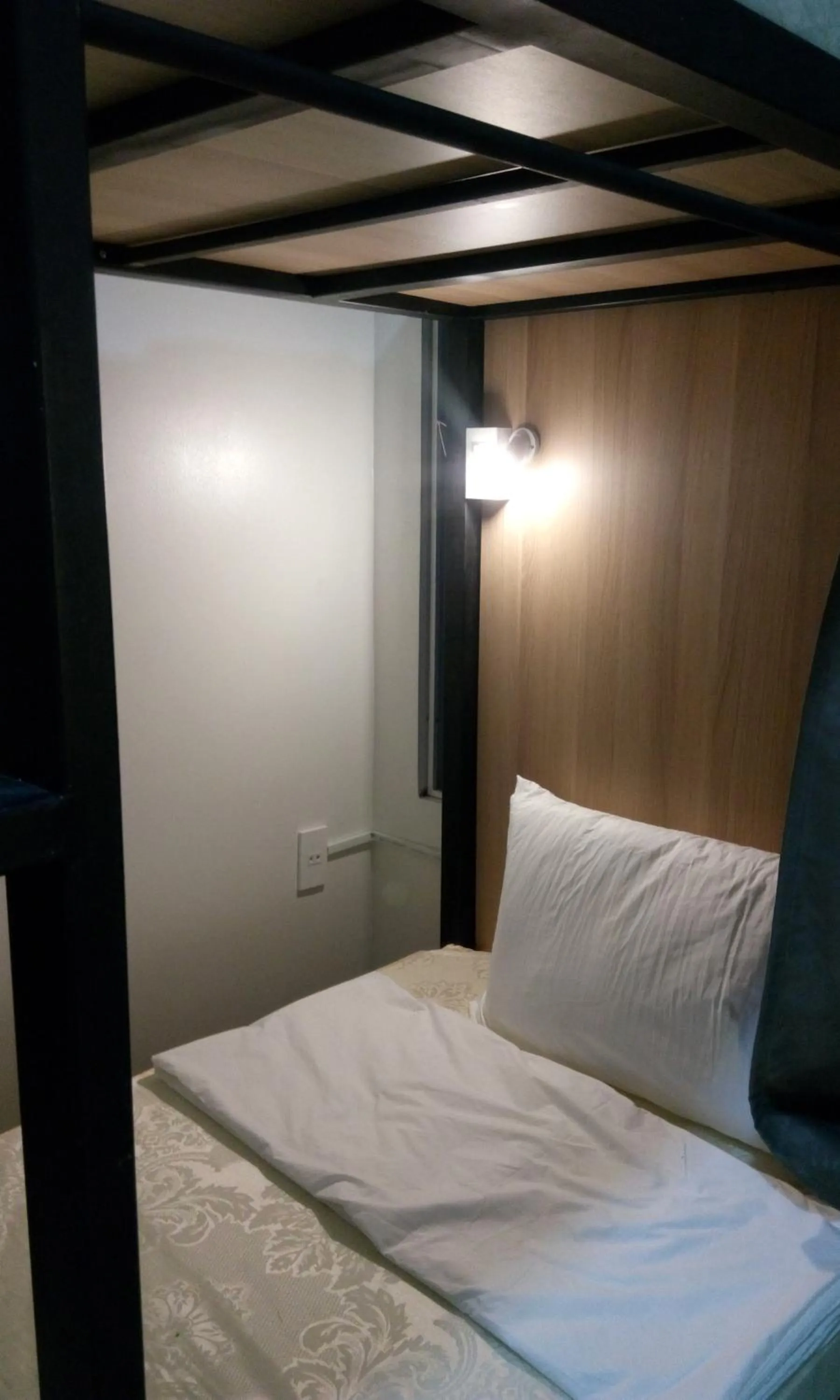 Asian breakfast, Bed in Tin Tin Hue Hostel