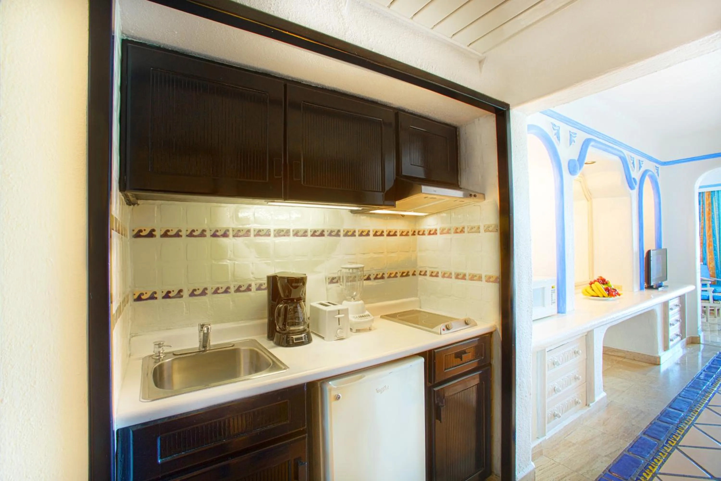 Kitchen or kitchenette in Pueblo Bonito Los Cabos Blanco Beach Resort - All Inclusive
