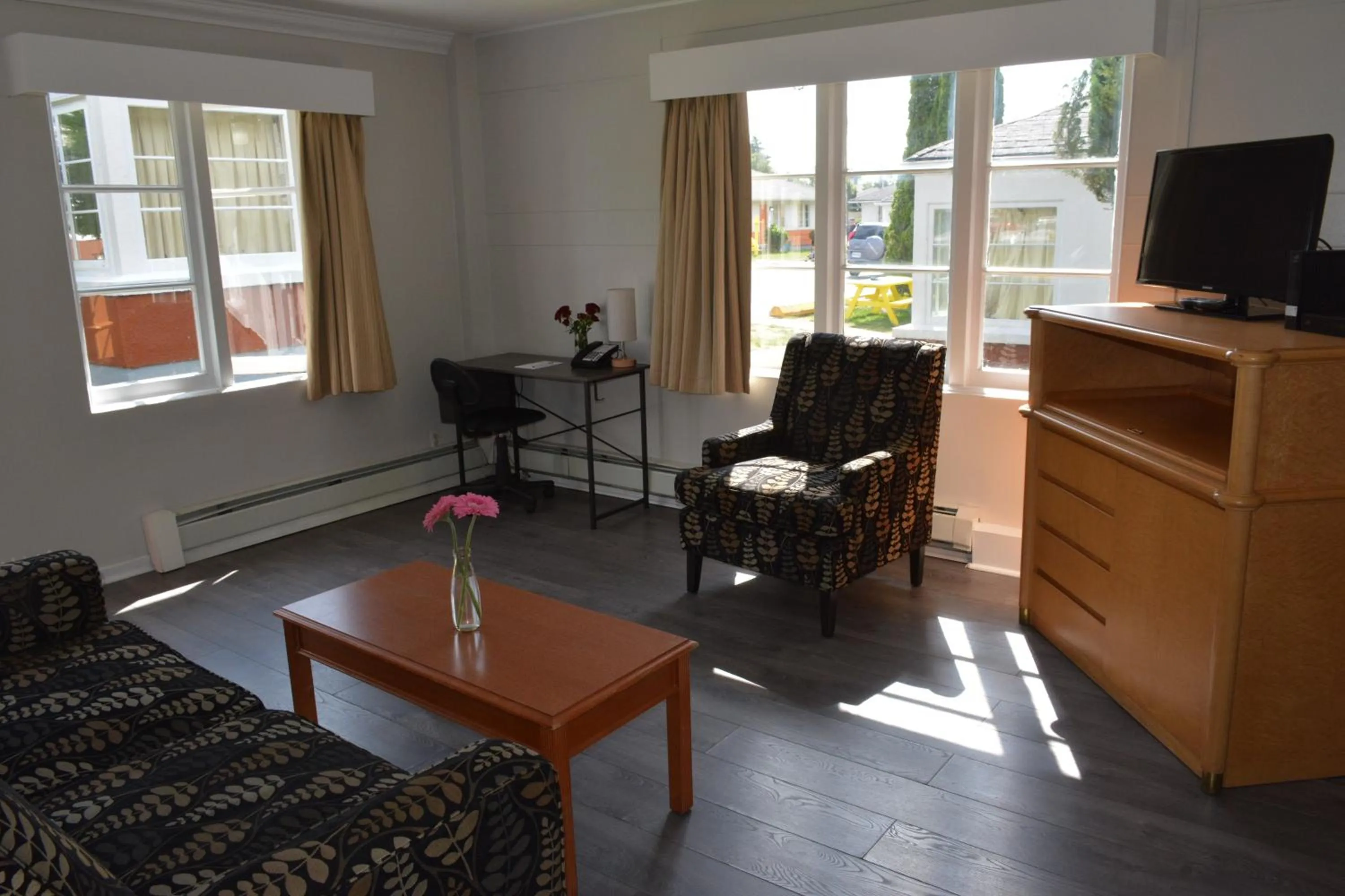 Family Suite in 2400 Motel