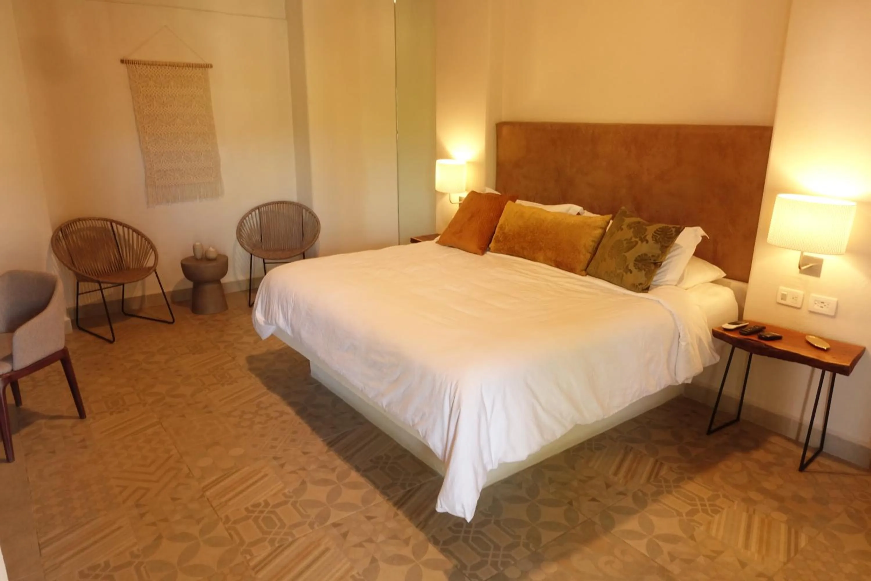 Bedroom, Bed in Hacienda 1800