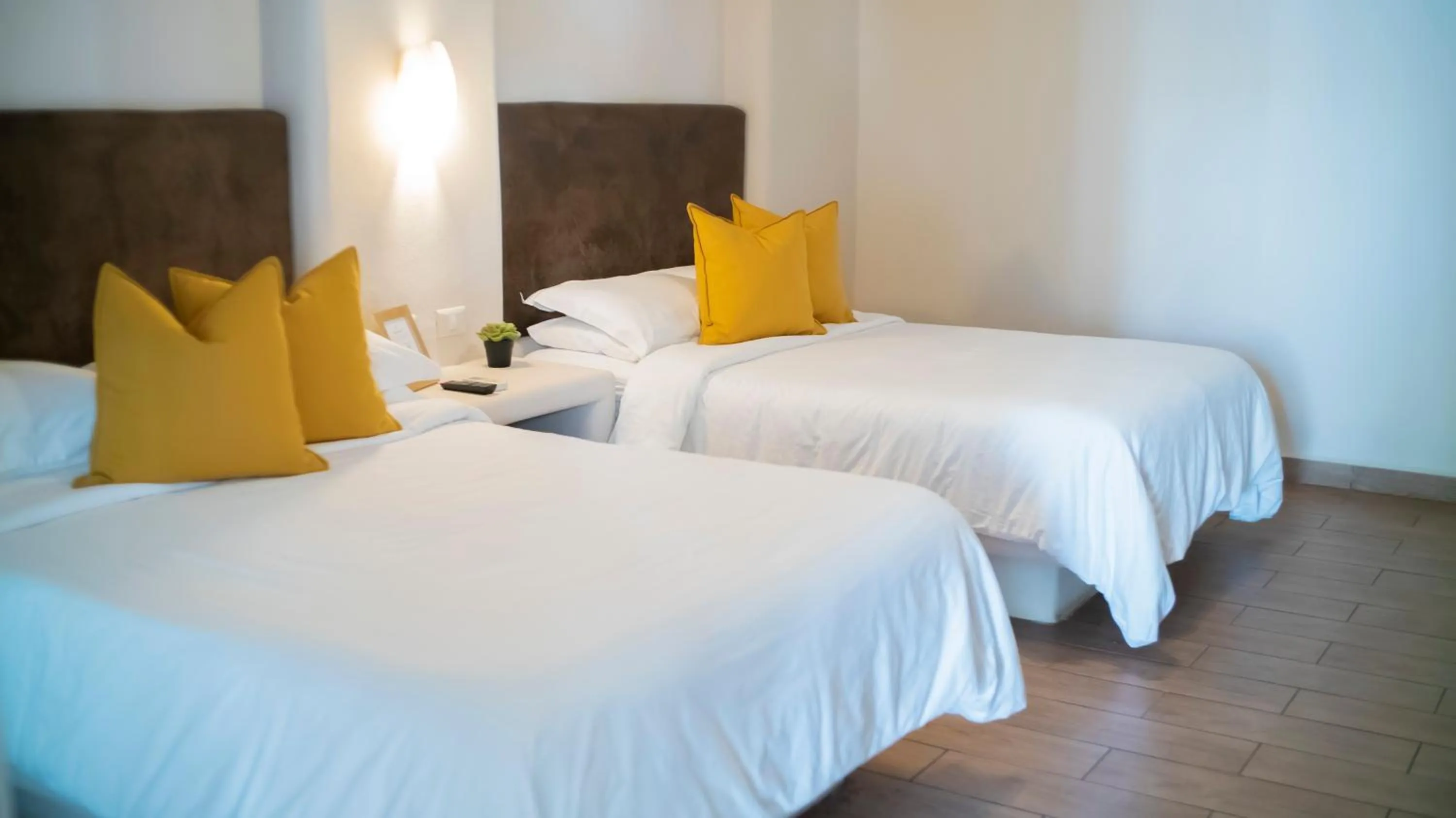 Photo of the whole room, Bed in Hacienda 1800