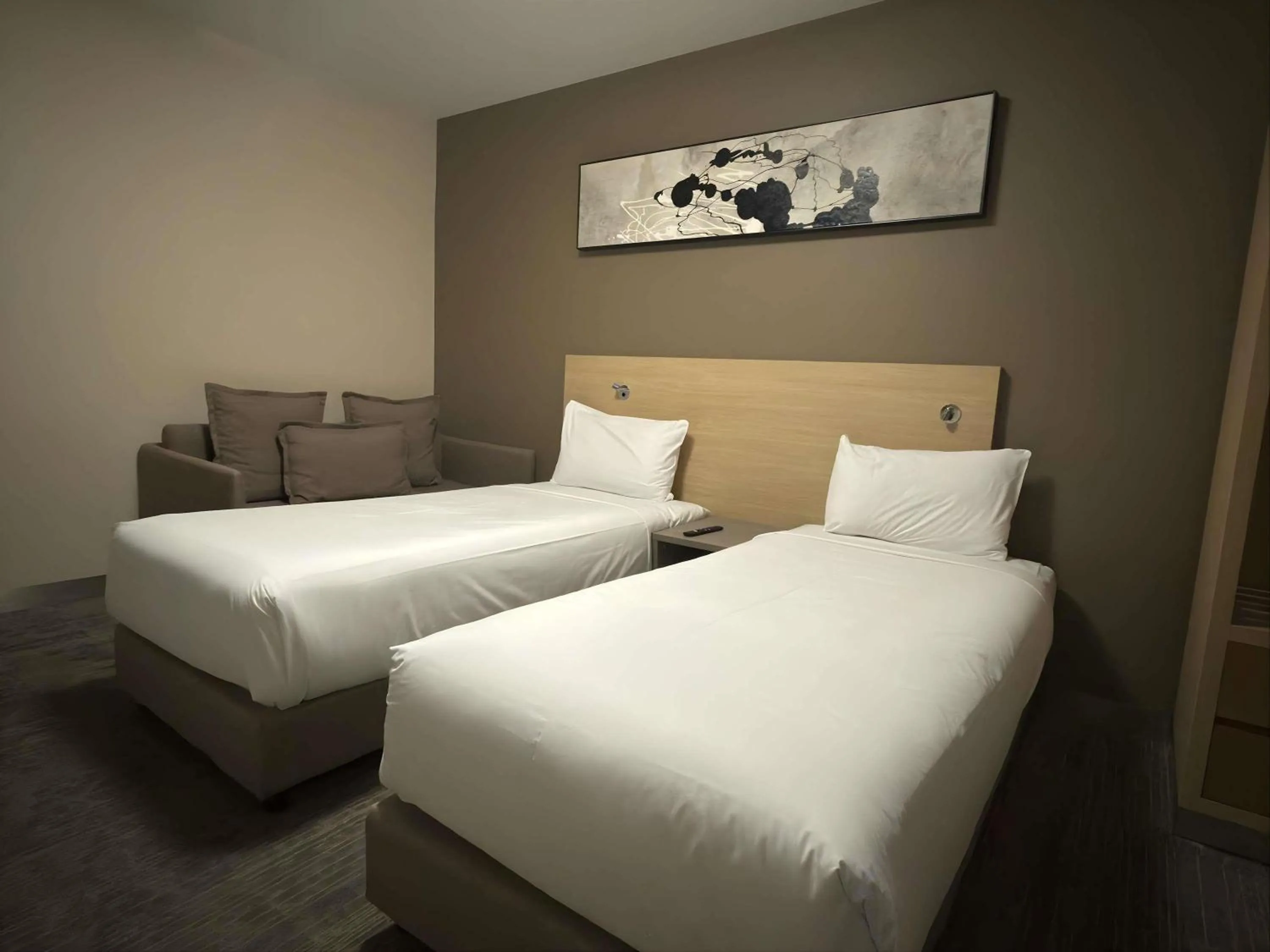 Bedroom, Bed in ibis Budget - Melbourne CBD