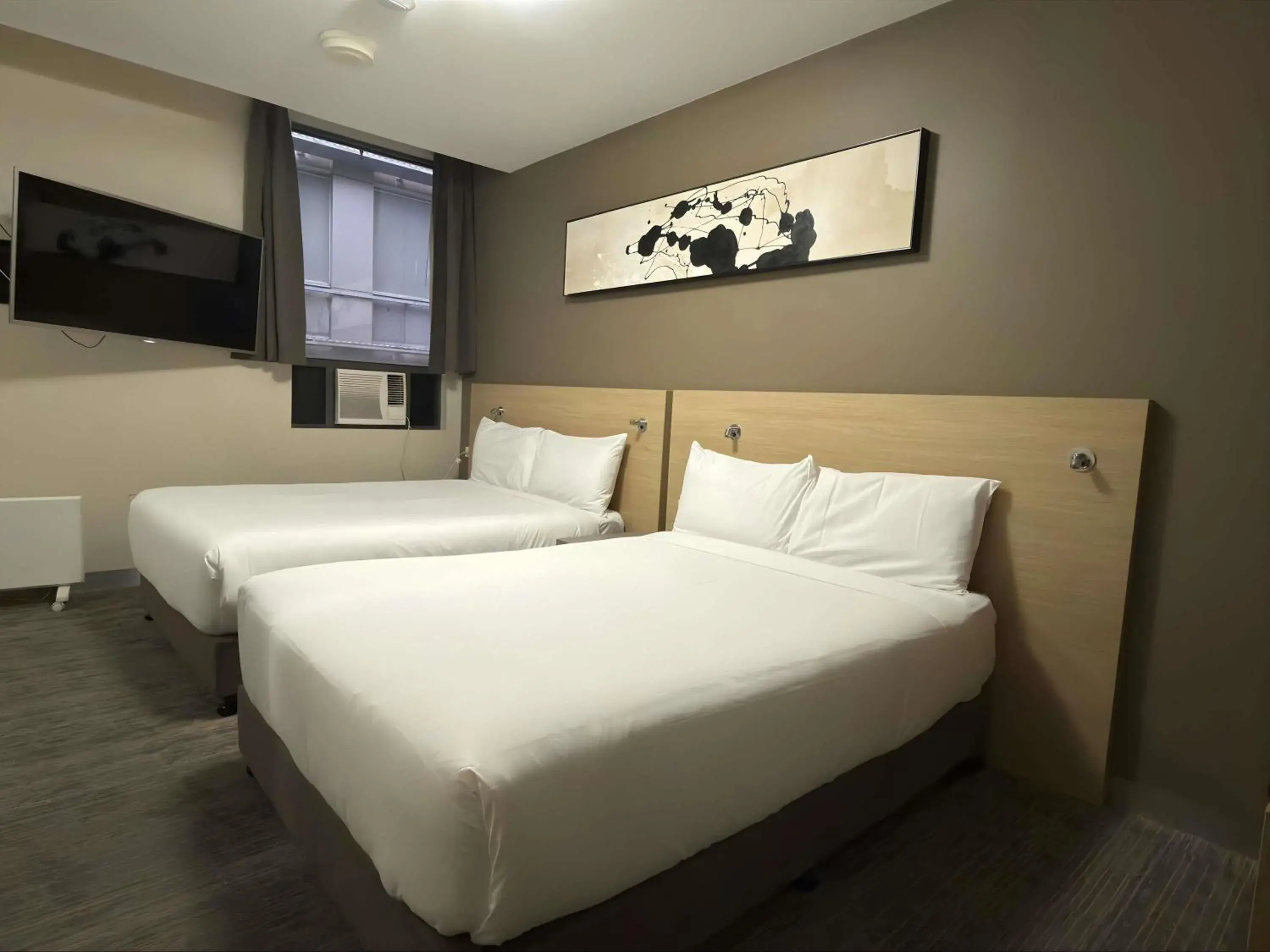 Bedroom, Bed in ibis Budget - Melbourne CBD Bedroom, Bed in ibis Budget - Melbourne CBD