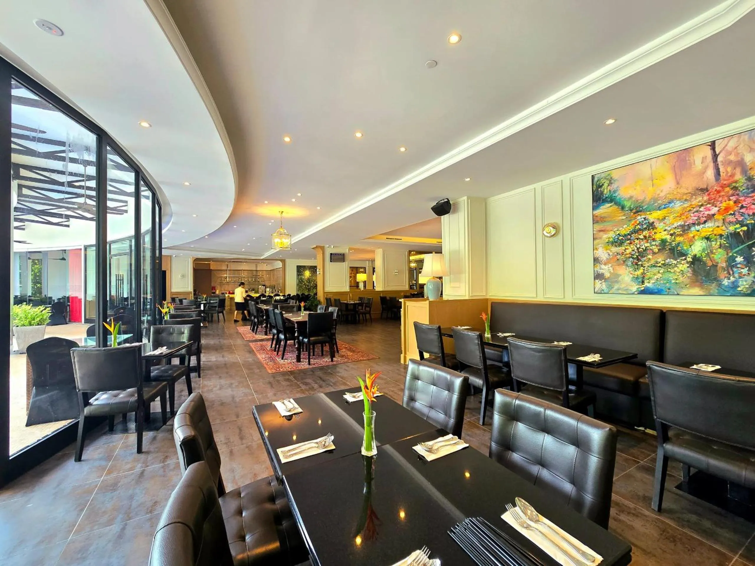 Restaurant/places to eat in The Palace Hotel Kota Kinabalu