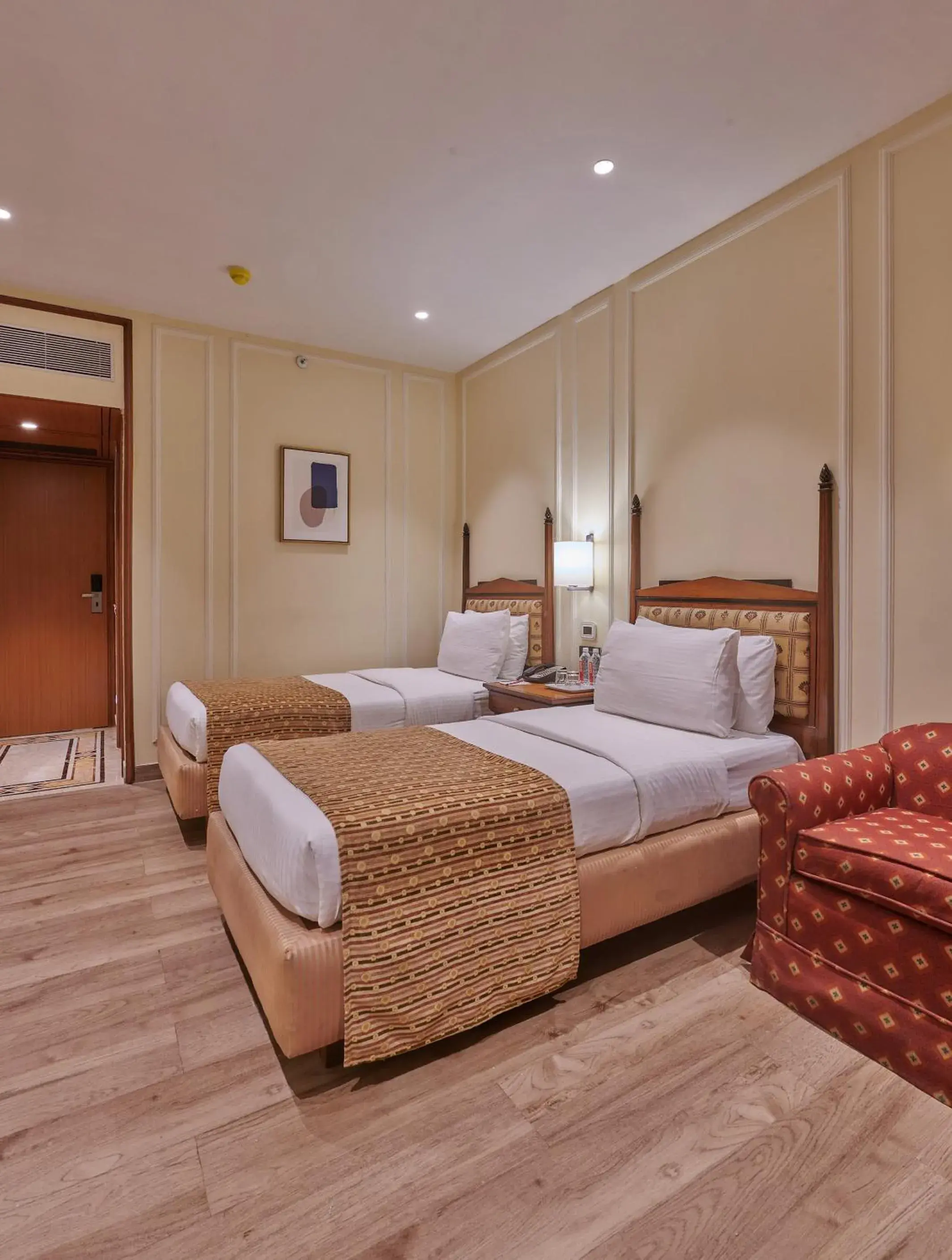 Executive Double Room - single occupancy in Hotel Residency Andheri Executive Double Room - single occupancy in Hotel Residency Andheri