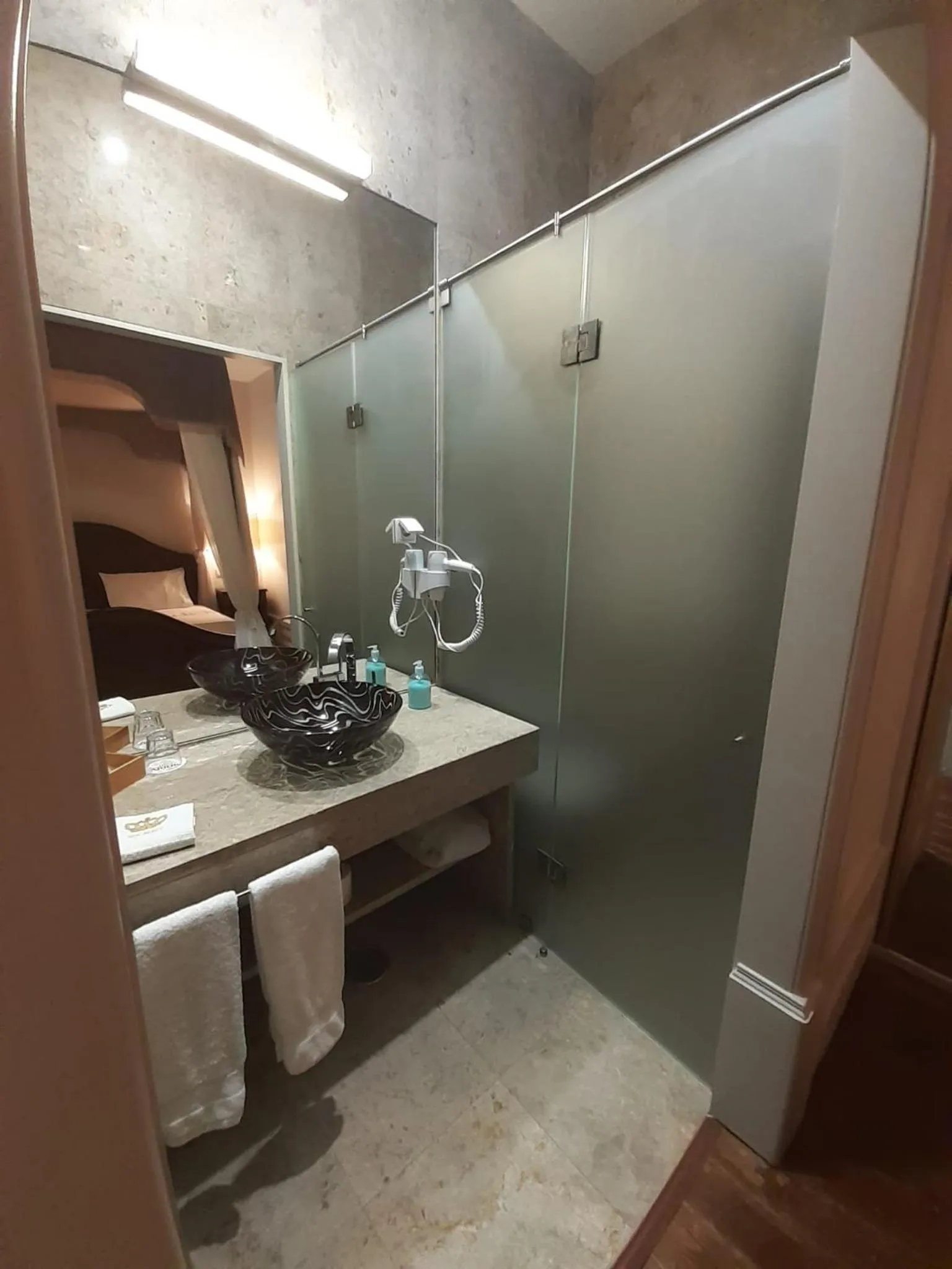 Bathroom in Hotel Ibn-Arrik