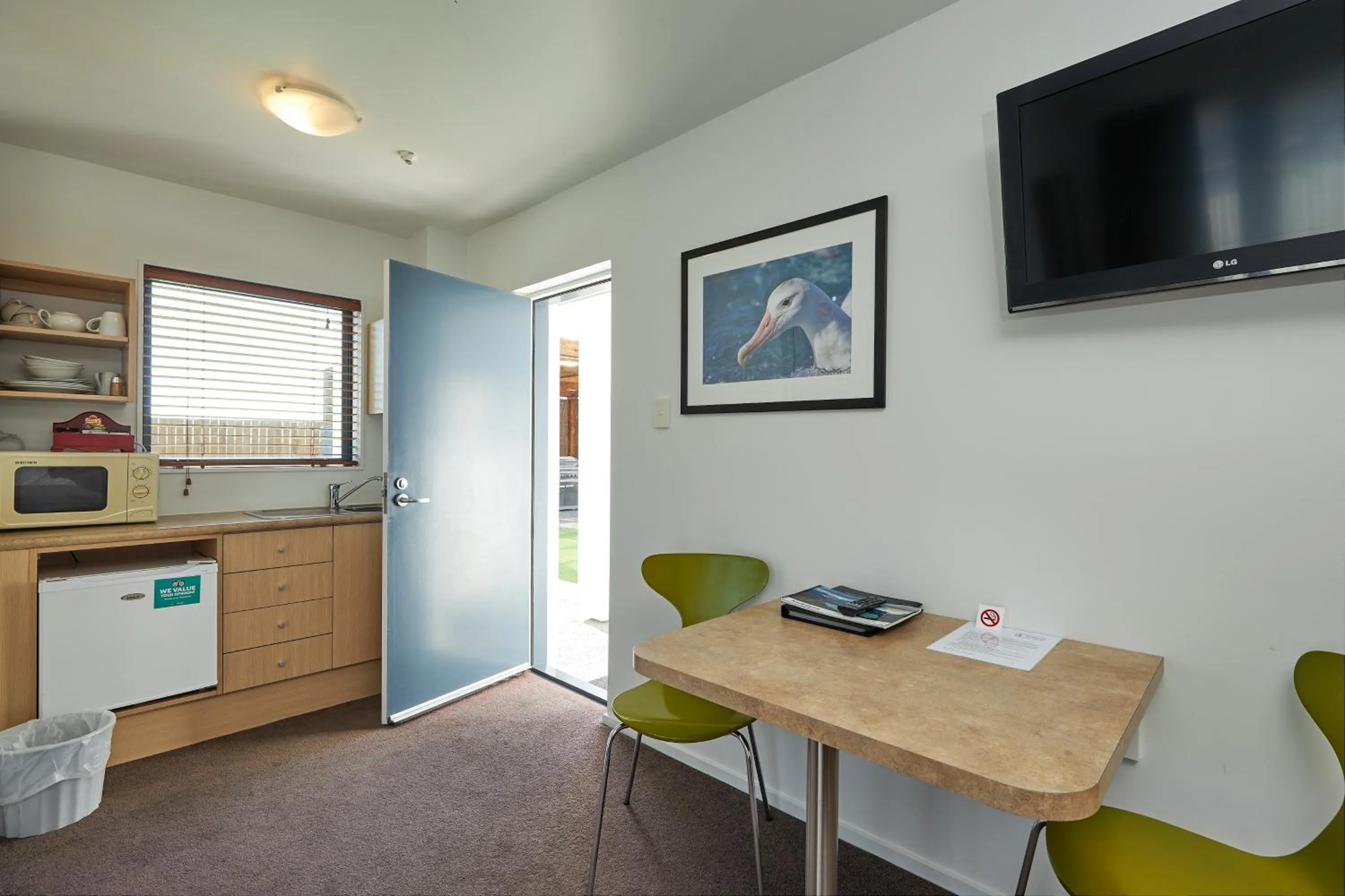 Kitchen or kitchenette in Kaikoura Quality Suites