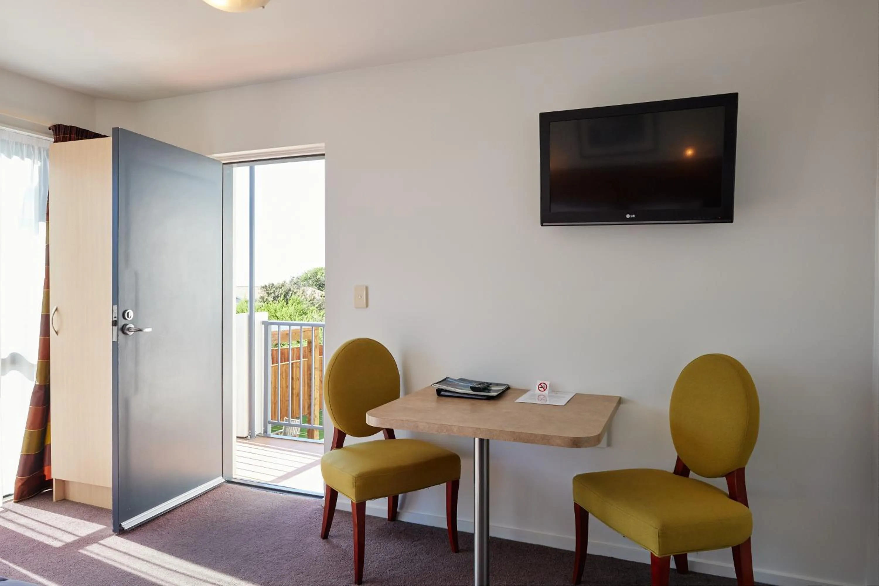 Seating area in Kaikoura Quality Suites