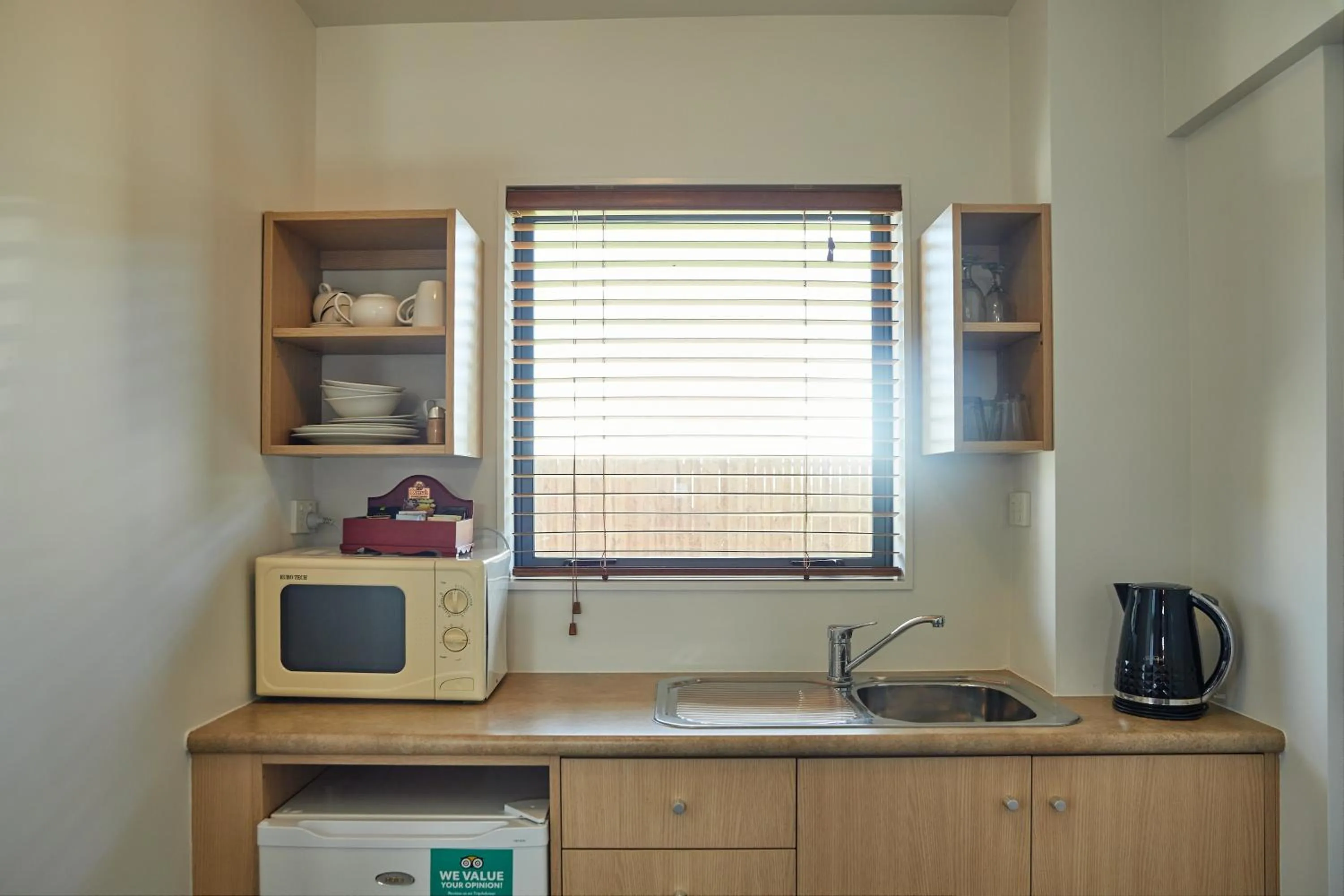 Kitchen or kitchenette in Kaikoura Quality Suites