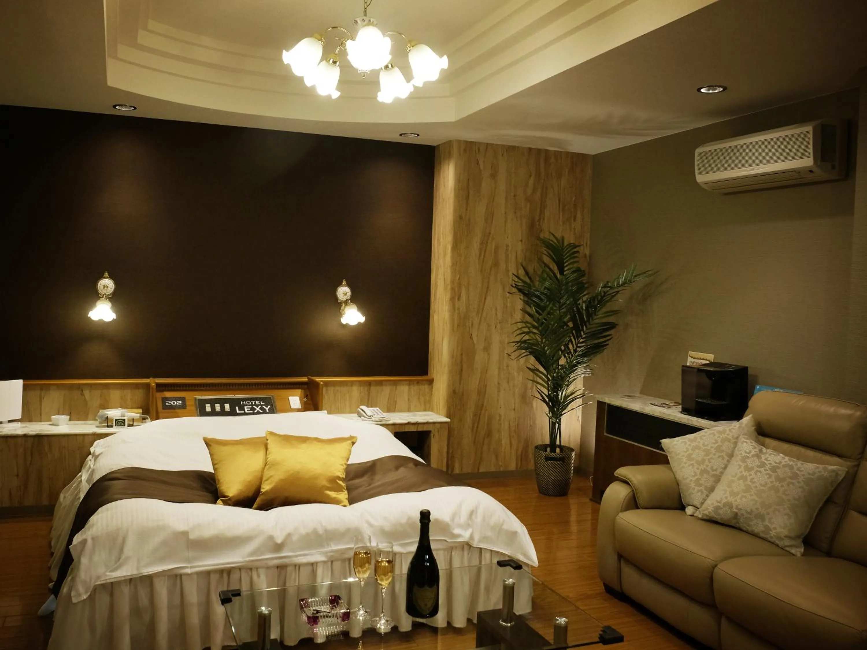 Hotel LEXY Adult Only