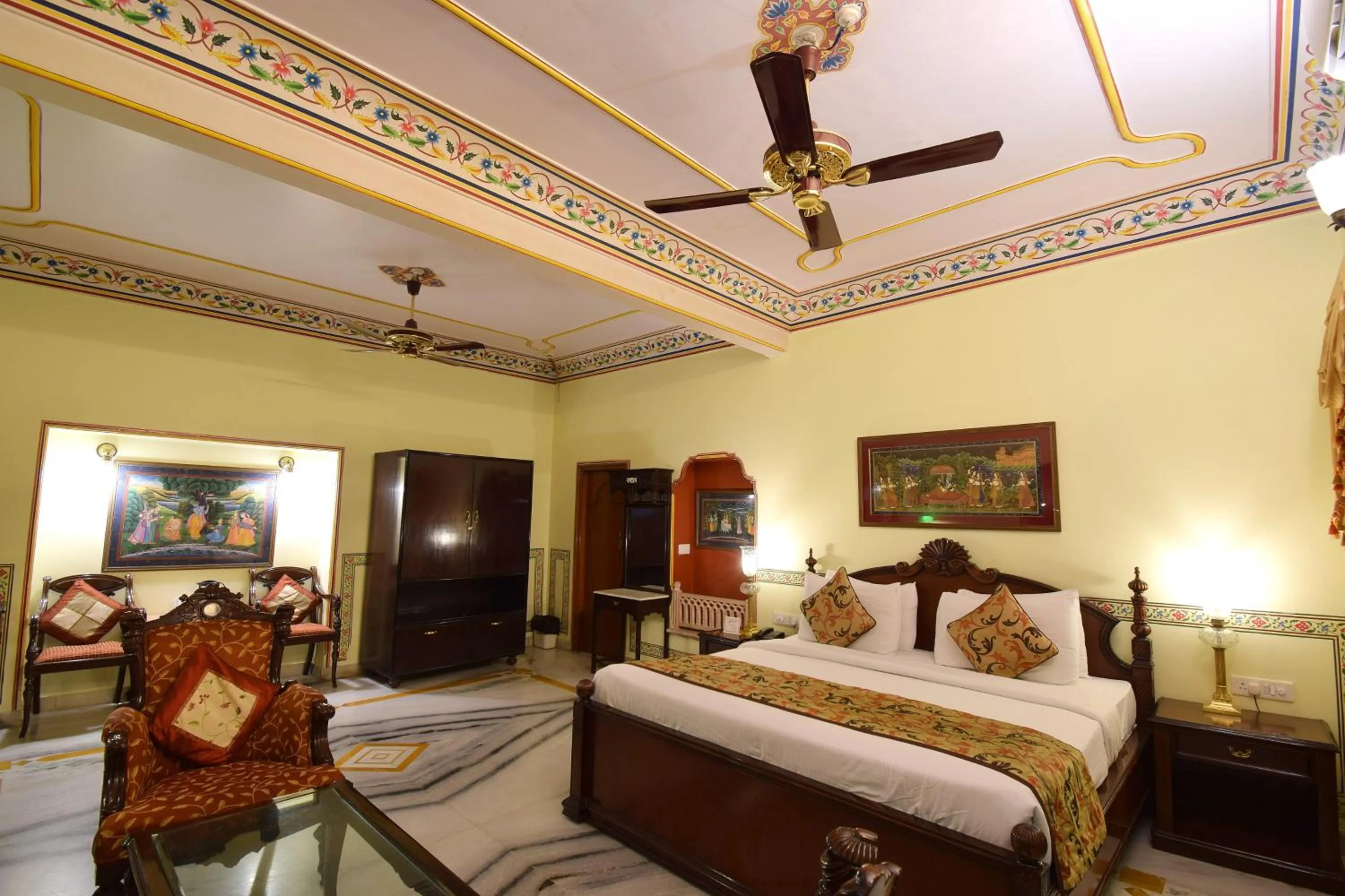 Photo of the whole room, Bed in Umaid Bhawan - A Heritage Style Boutique Hotel