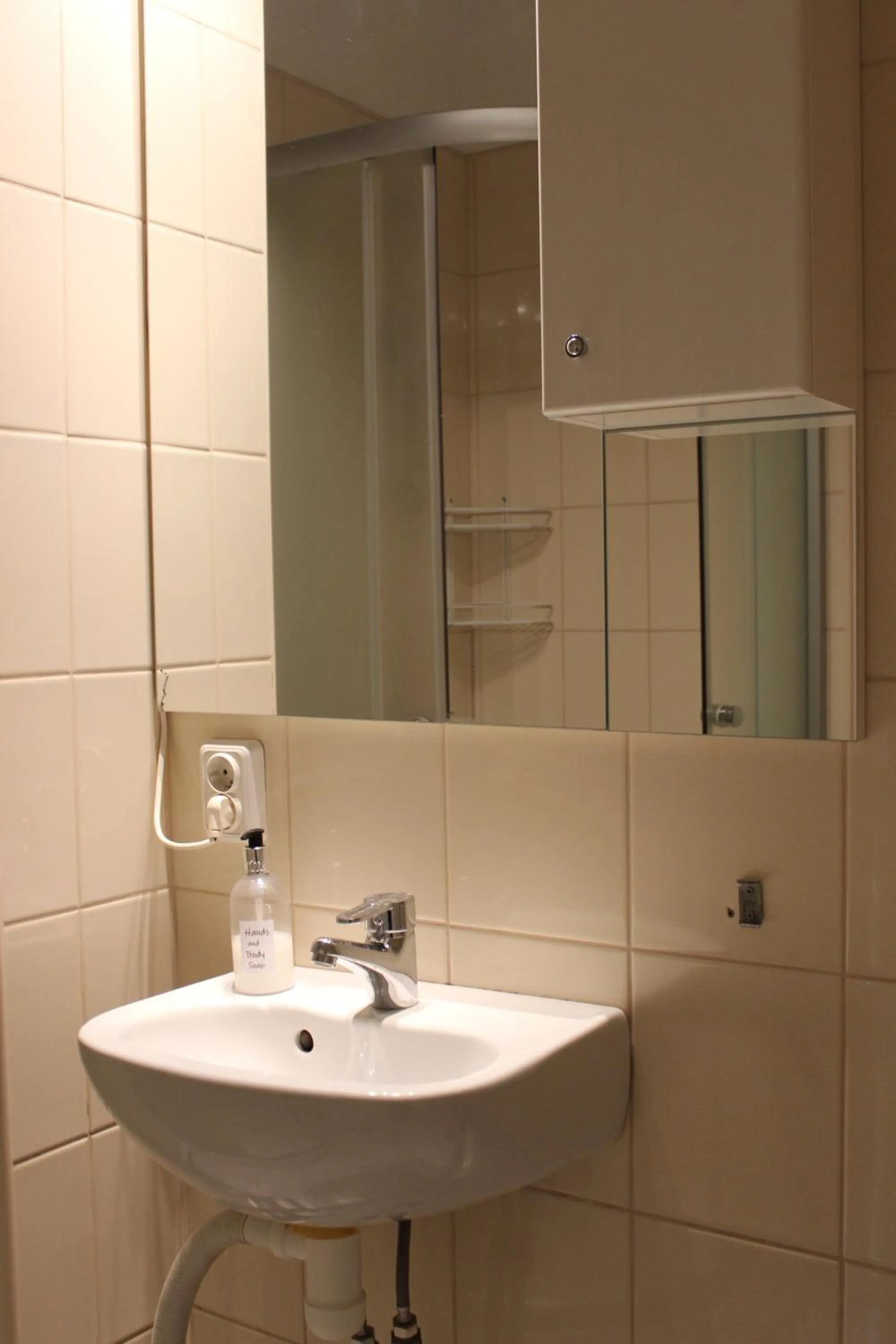 Bathroom in Viru Backpackers Hostel