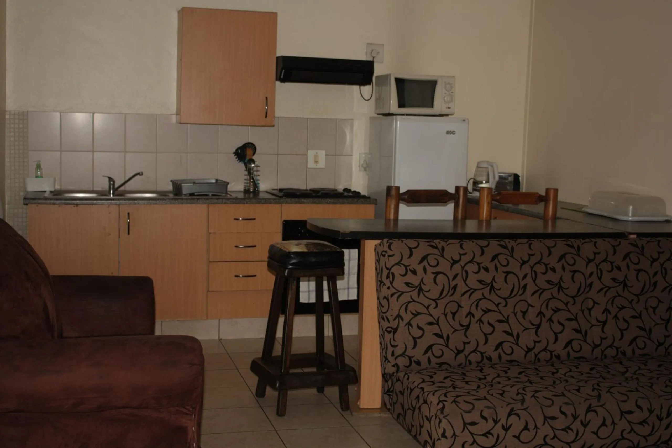 Kitchen or kitchenette in Louhallas Accommodation