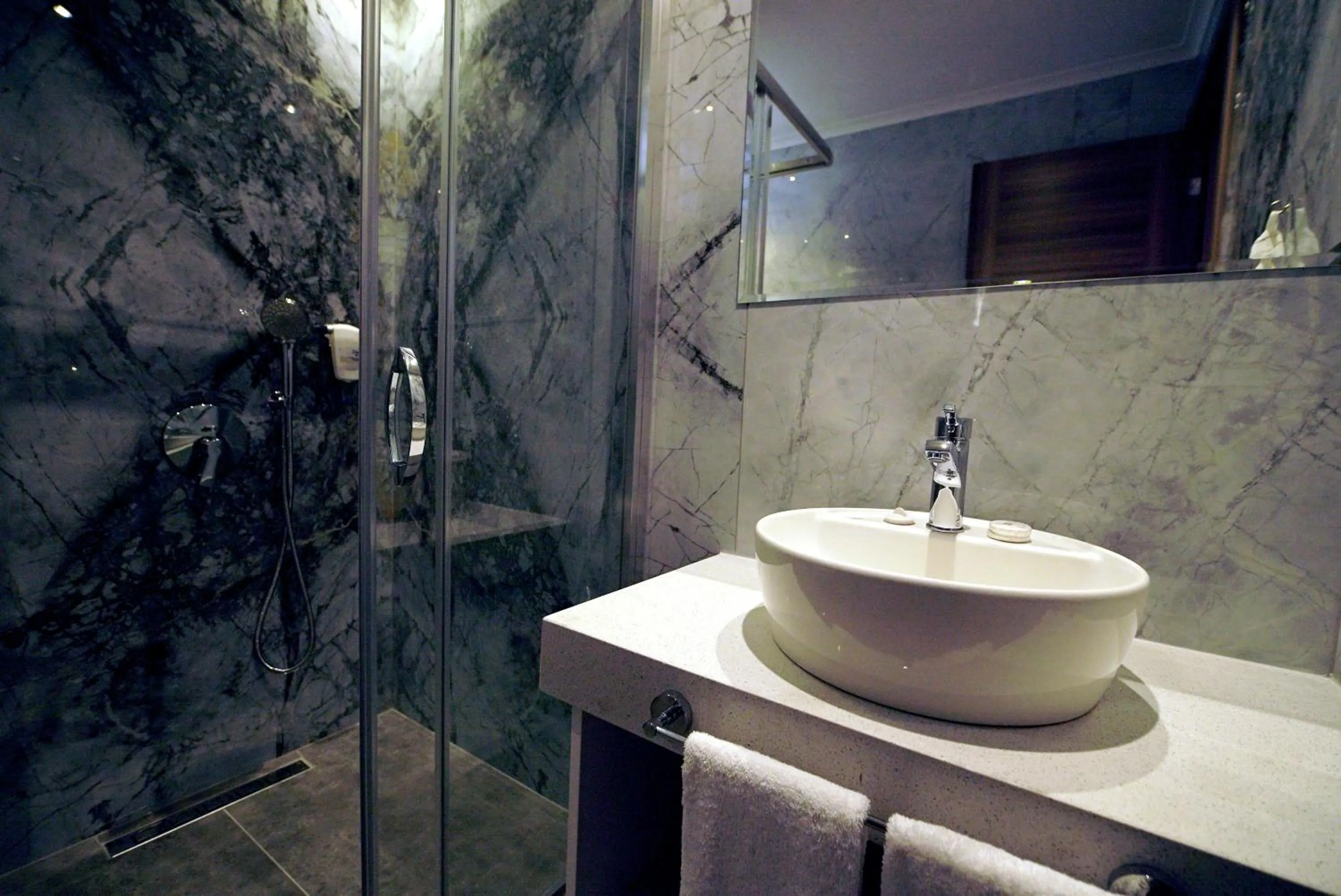 Bathroom in Seyir Village Hotel