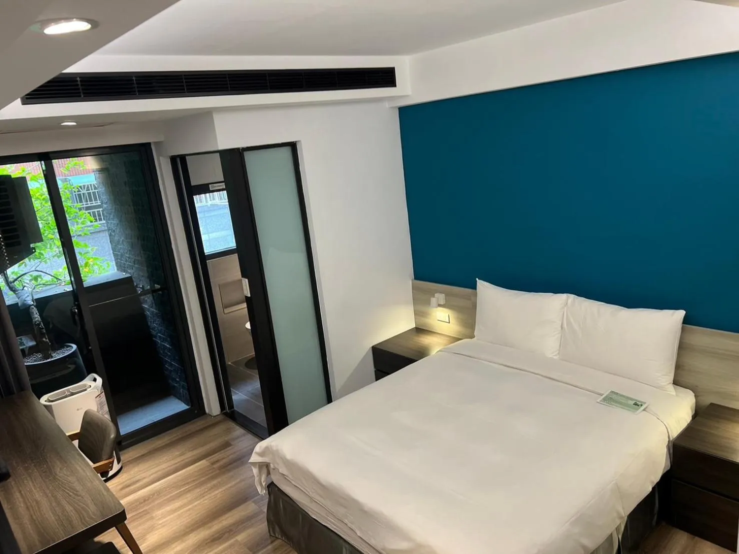 Bed in Greenight Hotel