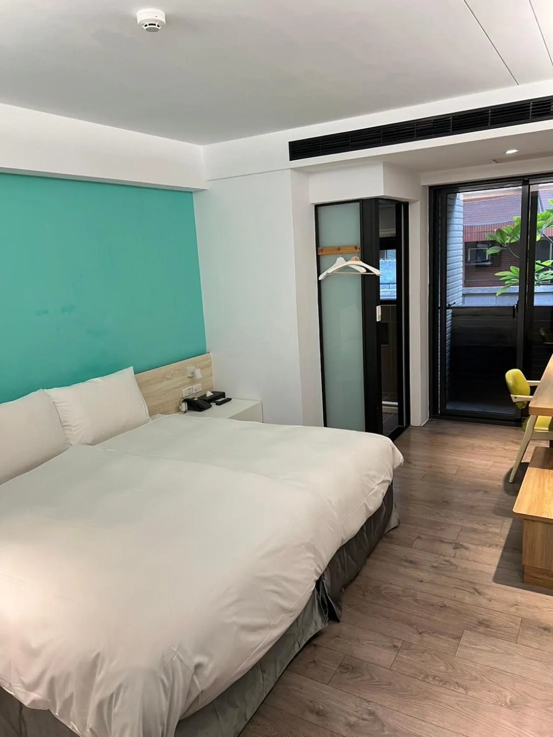 Bed in Greenight Hotel