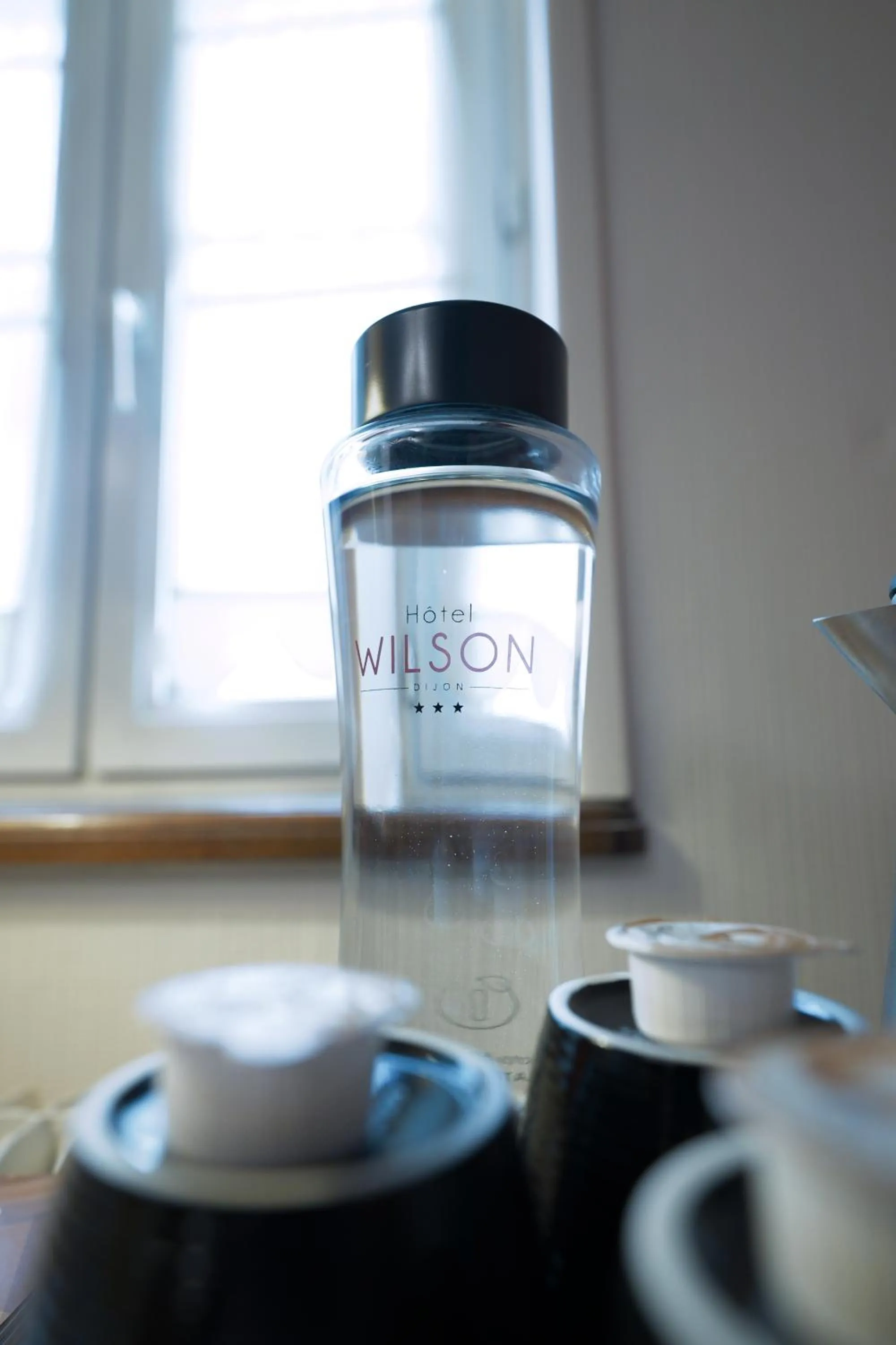 Coffee/tea facilities in Hôtel Wilson - Teritoria