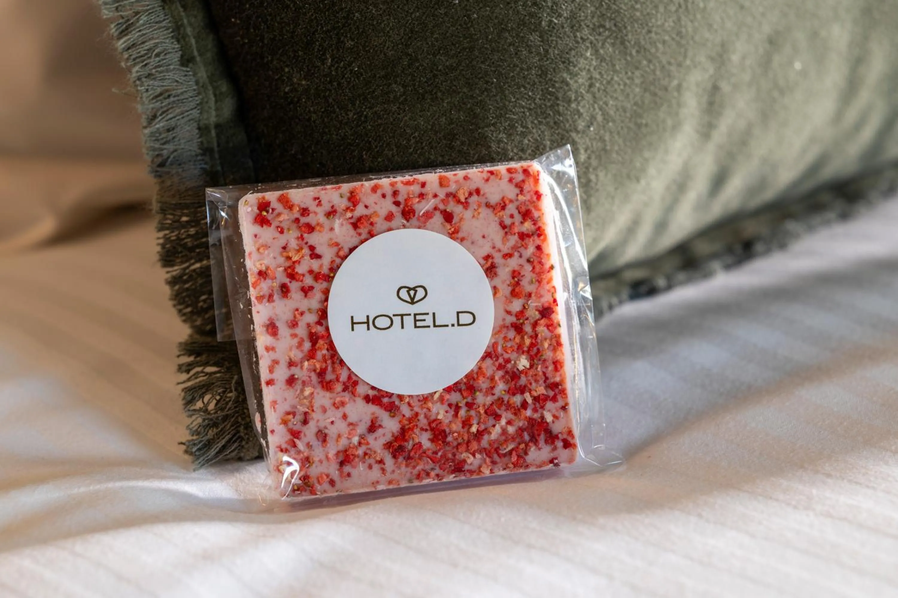 VIP, Bed in Hotel D - Basel - Fully Renovated 2025