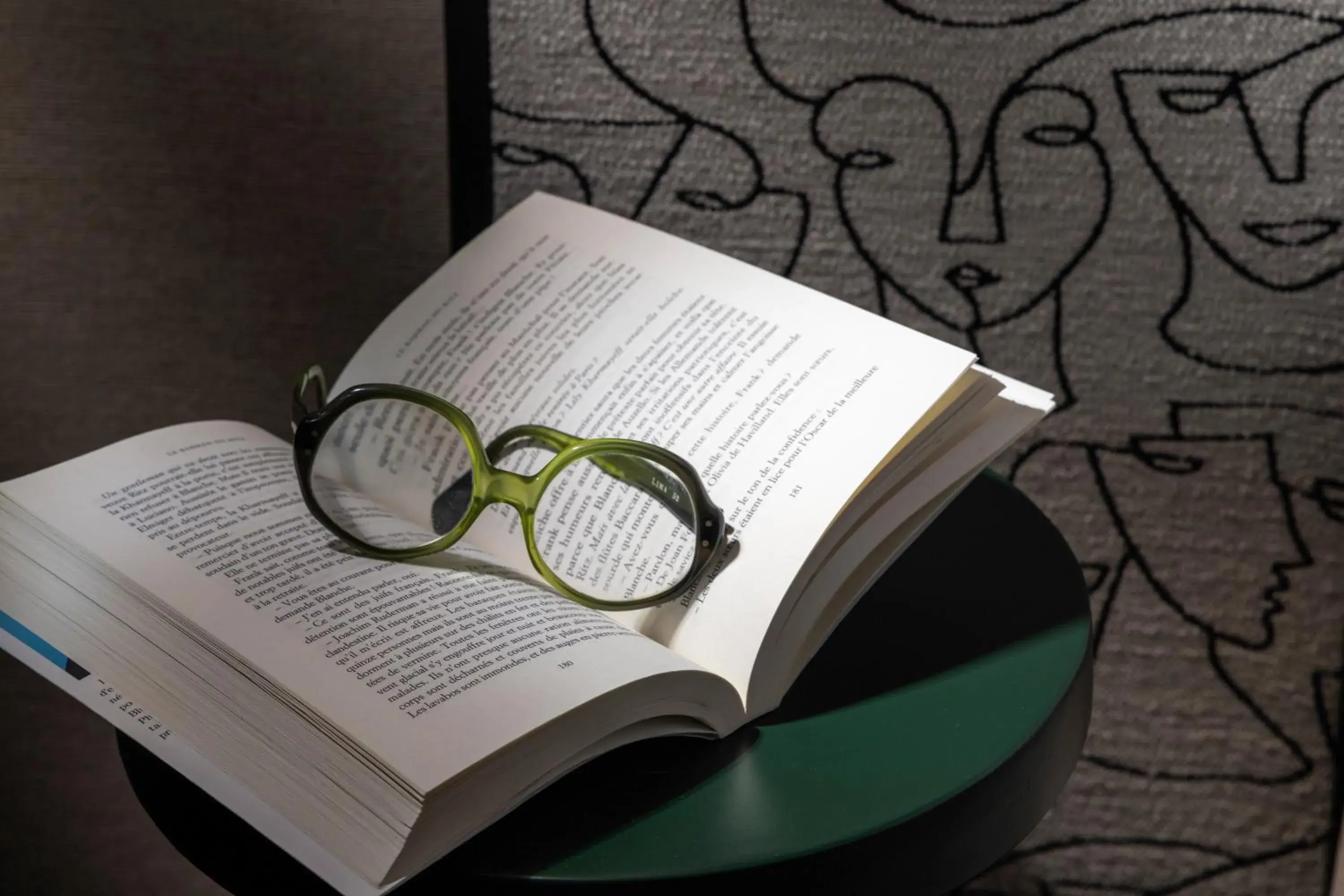 Bedroom in Hotel D - Basel - Fully Renovated 2025 Bedroom in Hotel D - Basel - Fully Renovated 2025