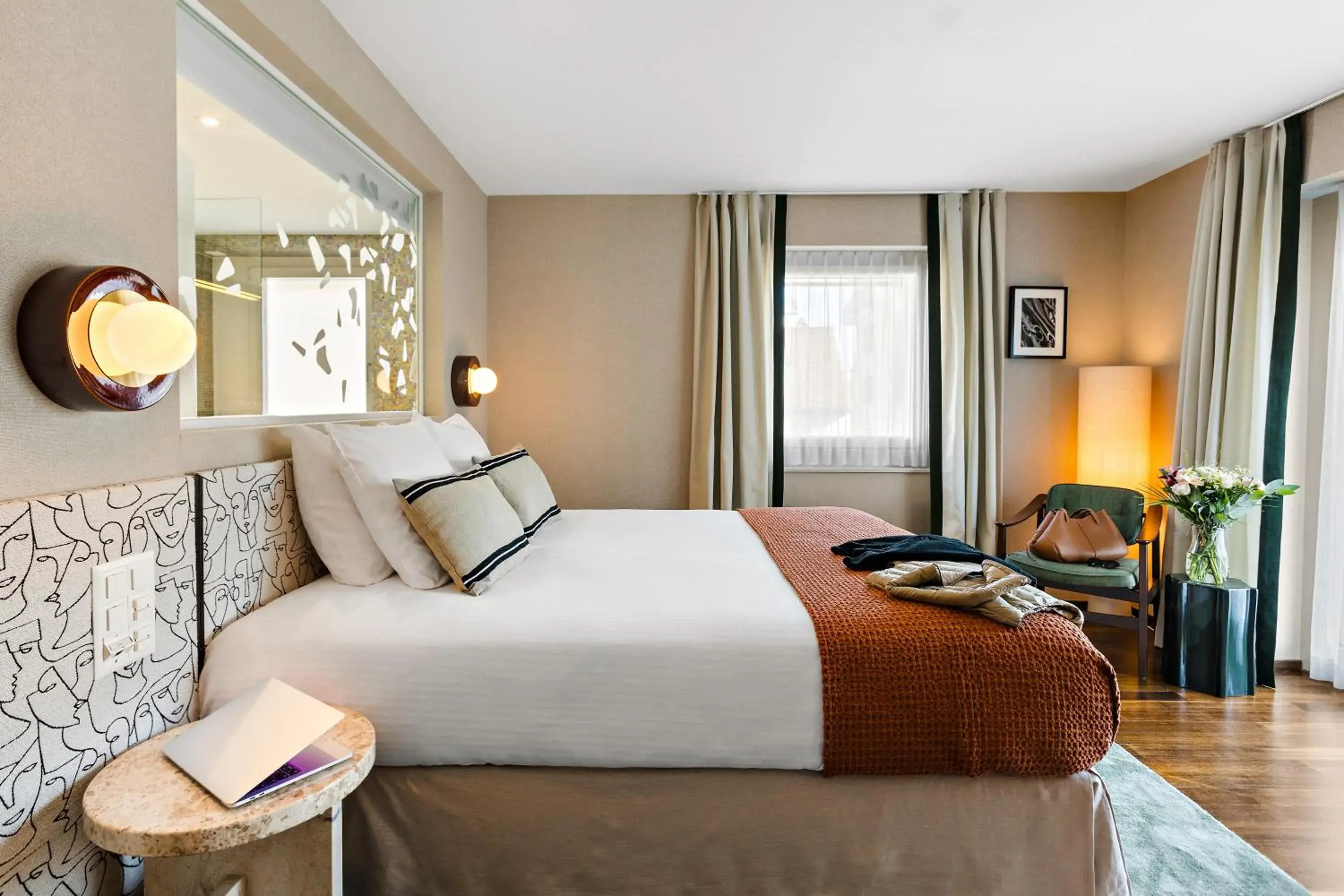 Photo of the whole room, Bed in Hotel D - Basel - Fully Renovated 2025 Photo of the whole room, Bed in Hotel D - Basel - Fully Renovated 2025