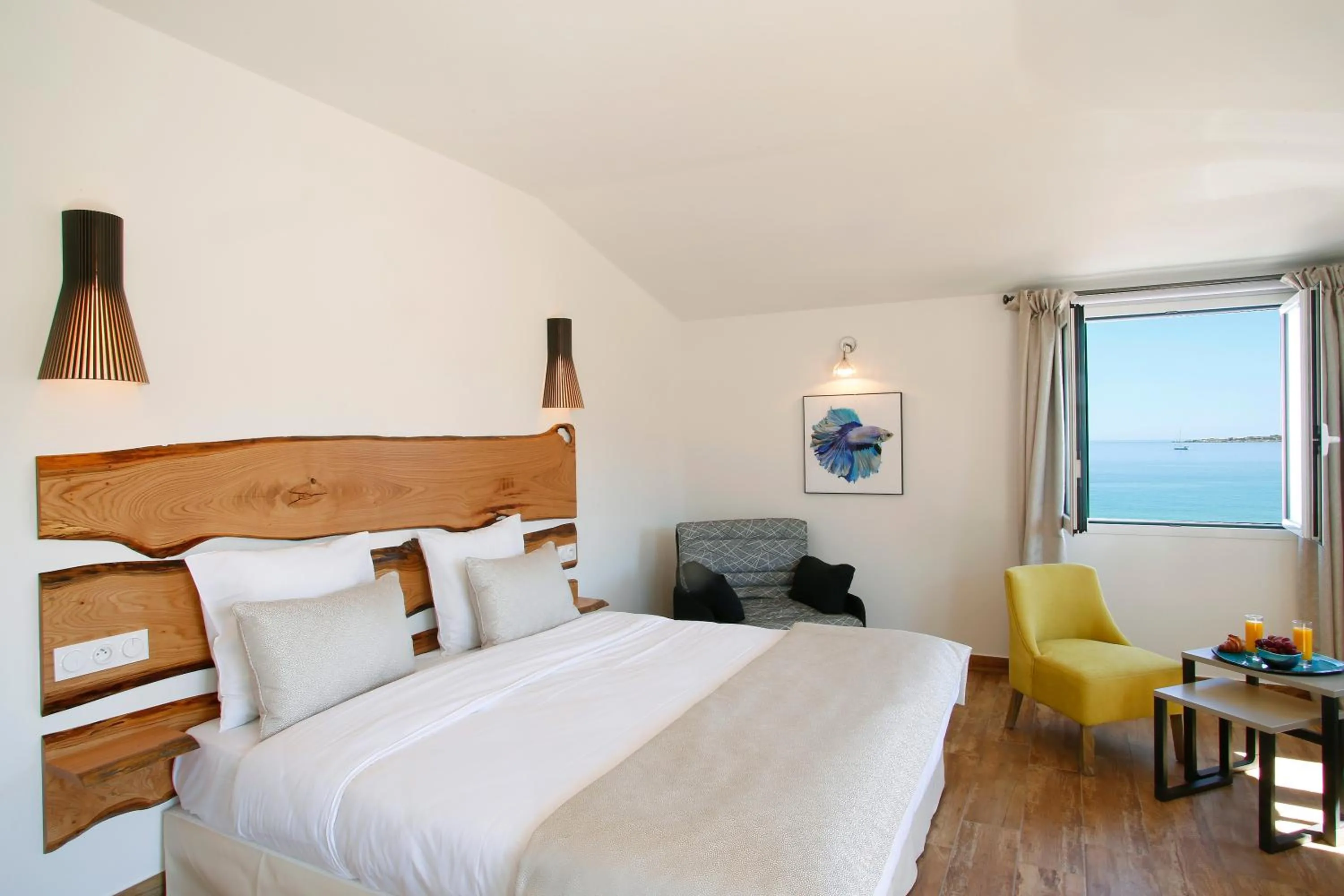Bed in Hôtel Serenada