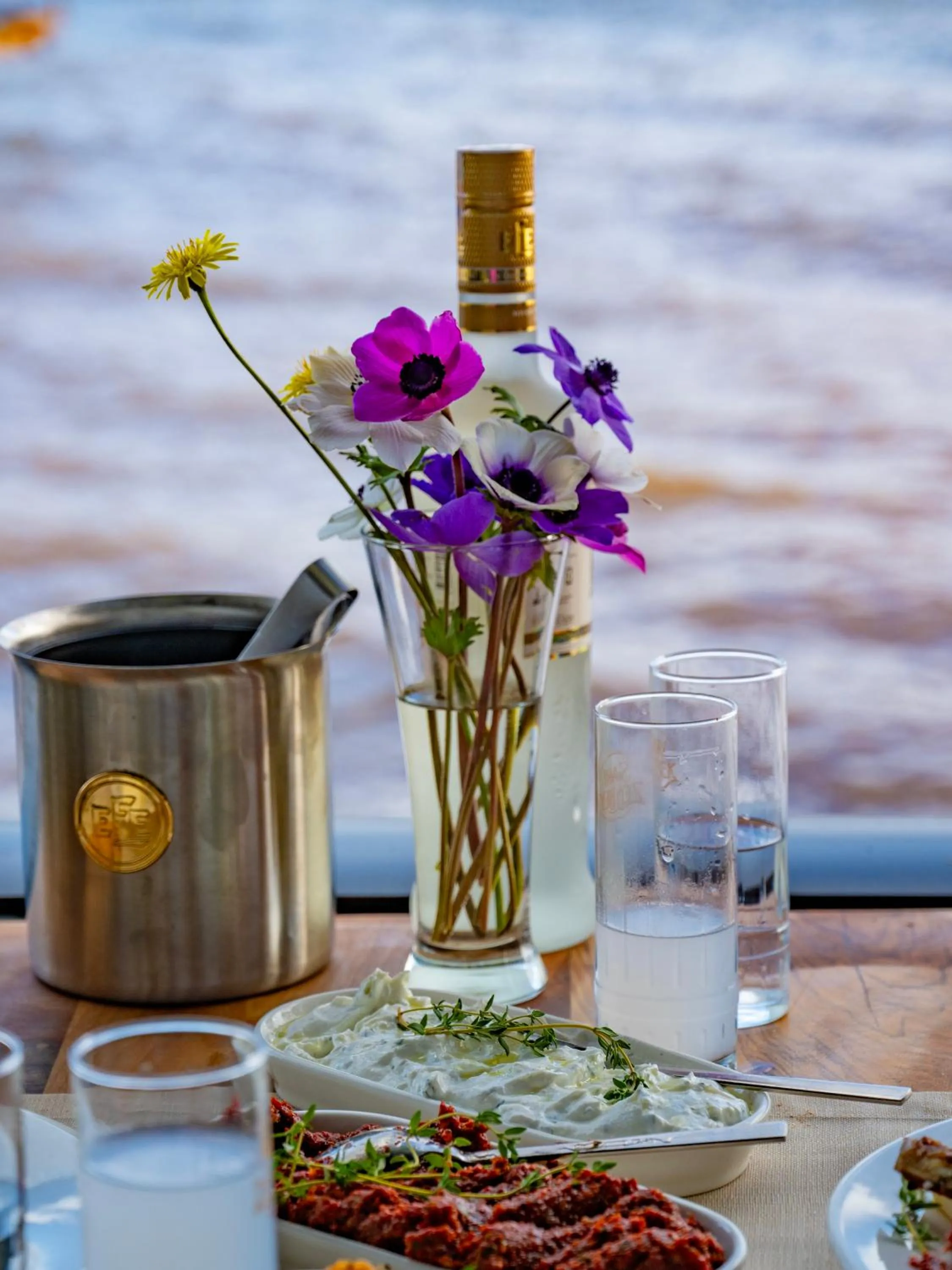 Restaurant/places to eat in Kayalar Blue Beach Hotel