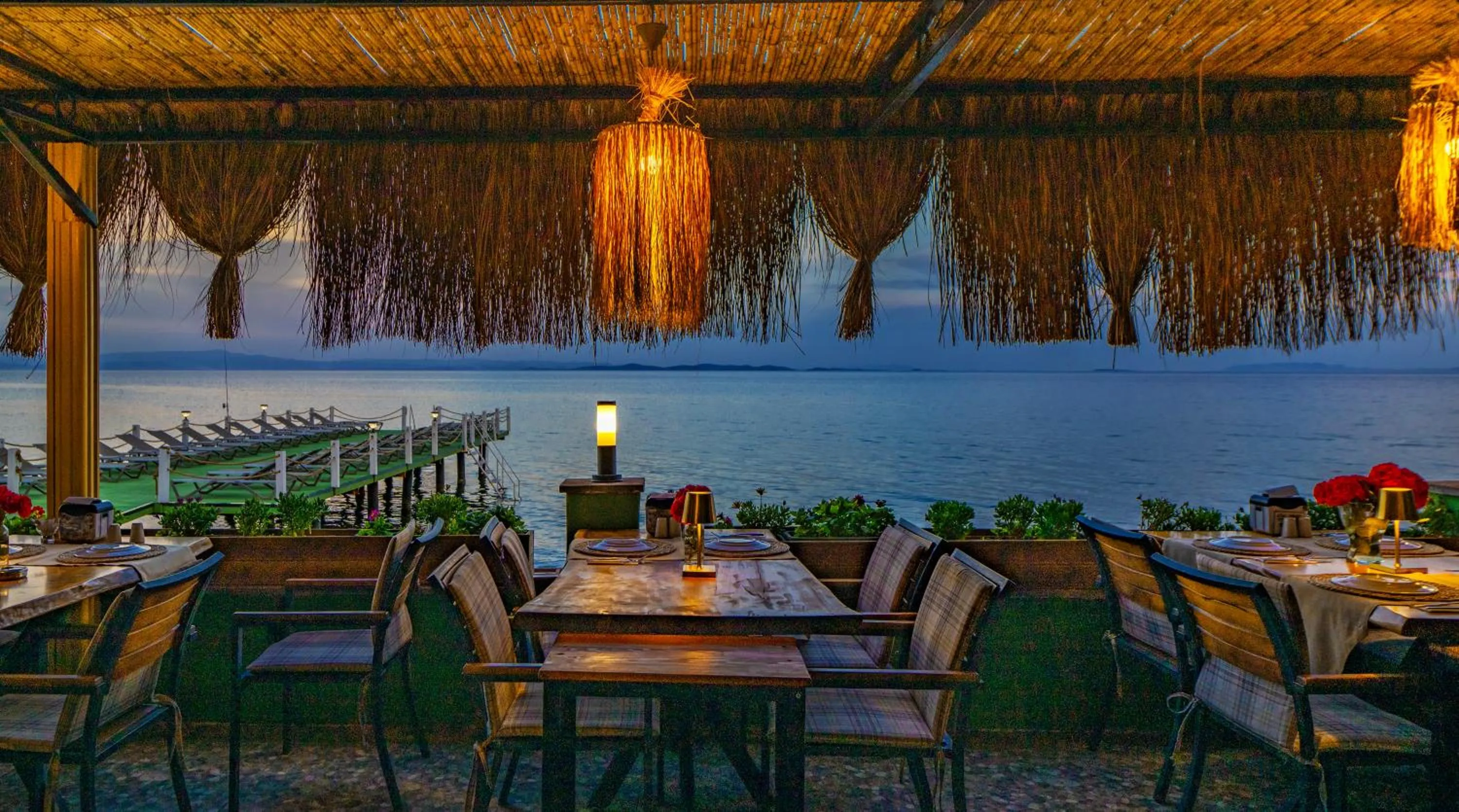 Restaurant/places to eat in Kayalar Blue Beach Hotel