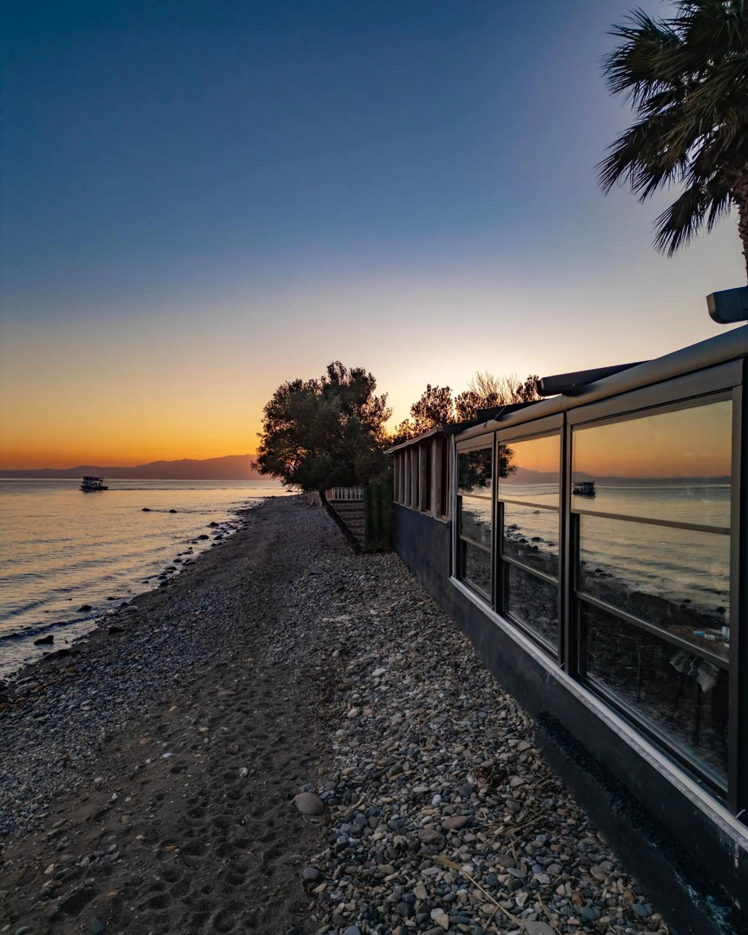 Restaurant/places to eat in Kayalar Blue Beach Hotel