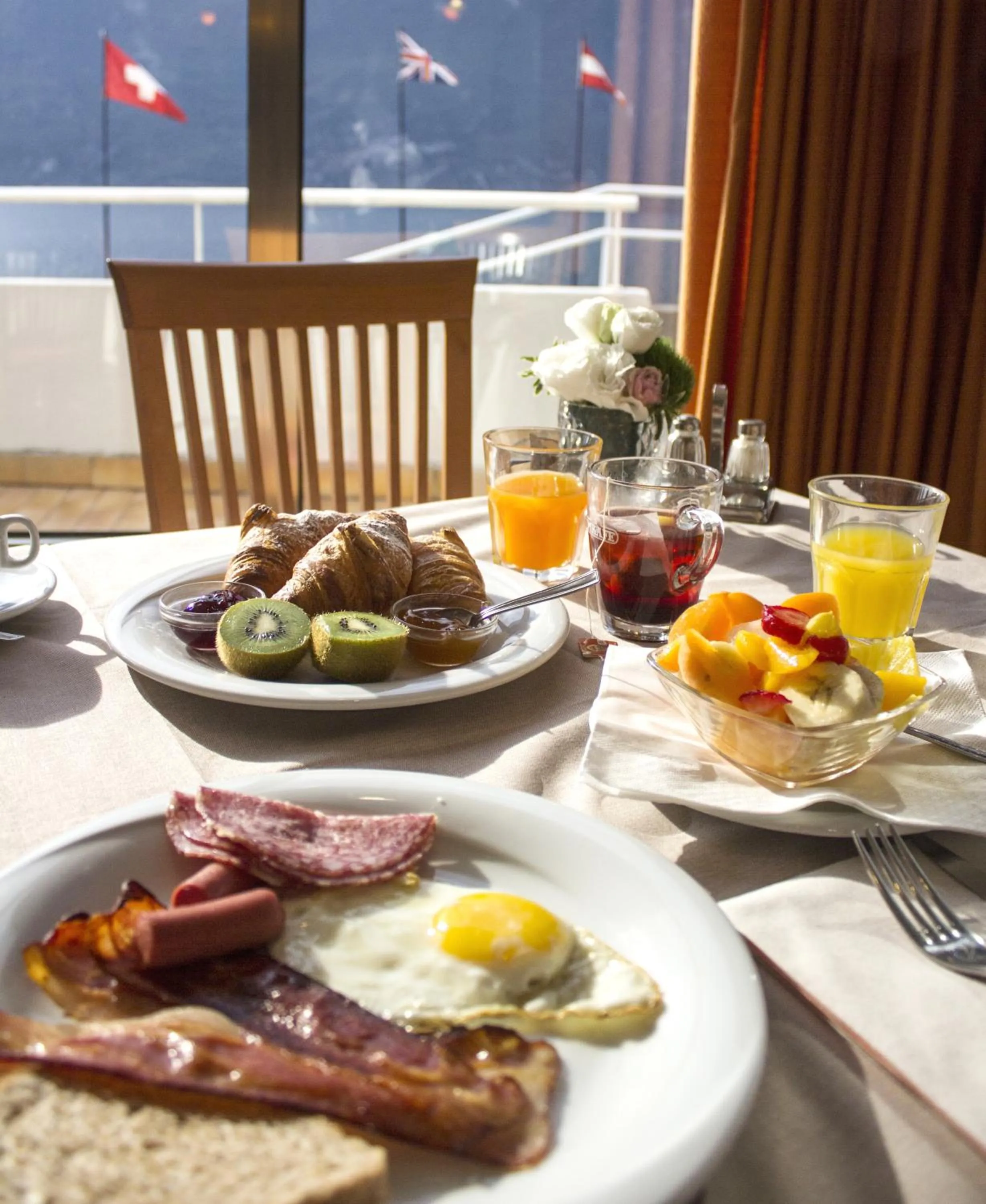 Continental breakfast in Surf Hotel Pier - Montagnoli Group