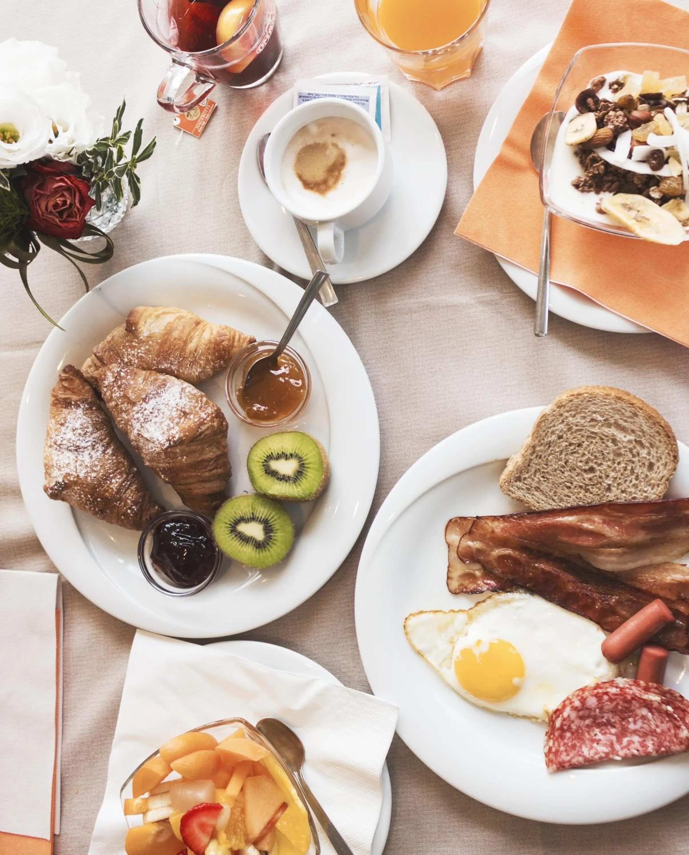 Continental breakfast in Surf Hotel Pier - Montagnoli Group