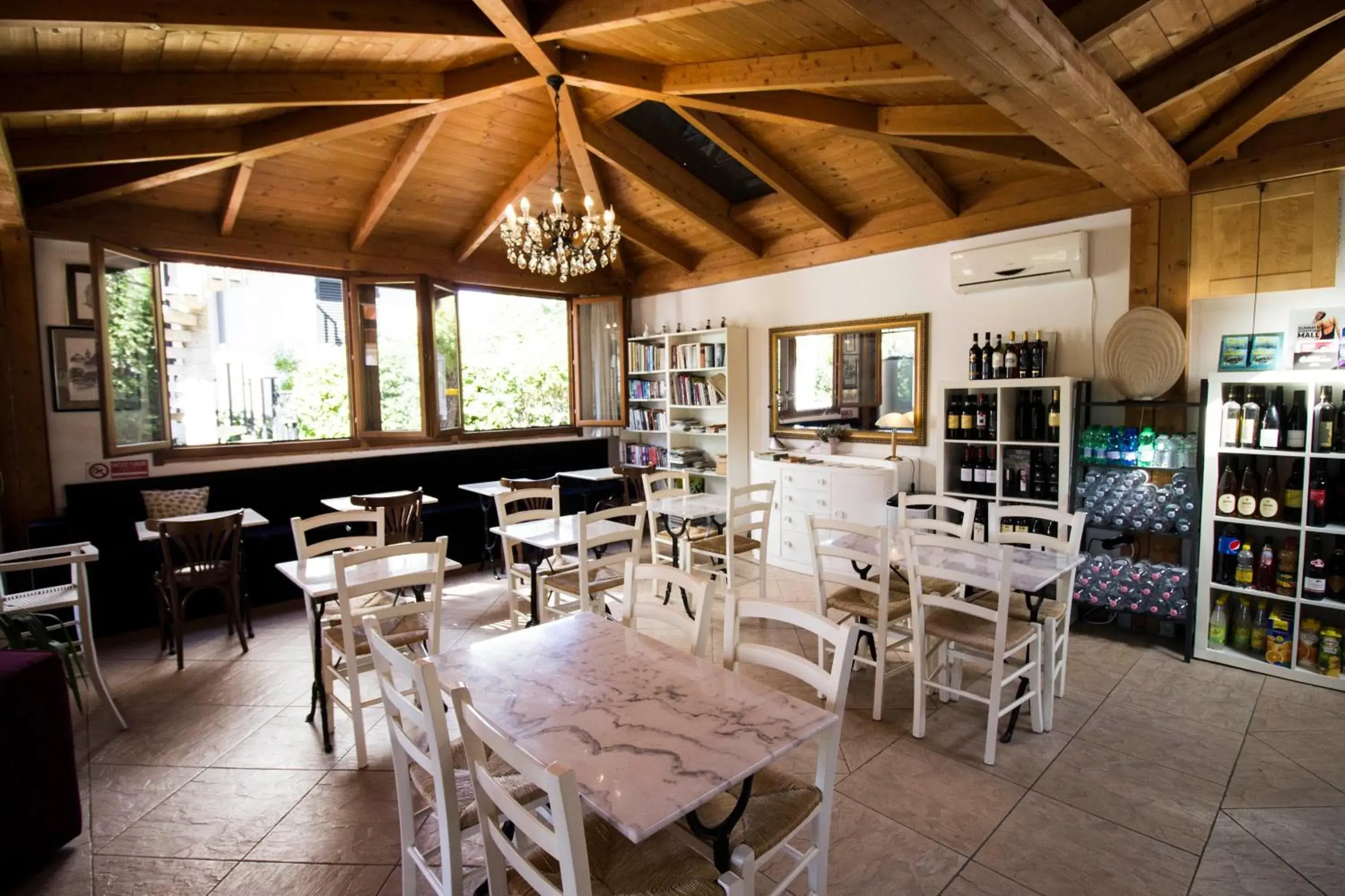 Lounge or bar, Restaurant/Places to Eat in Residence Al Lago