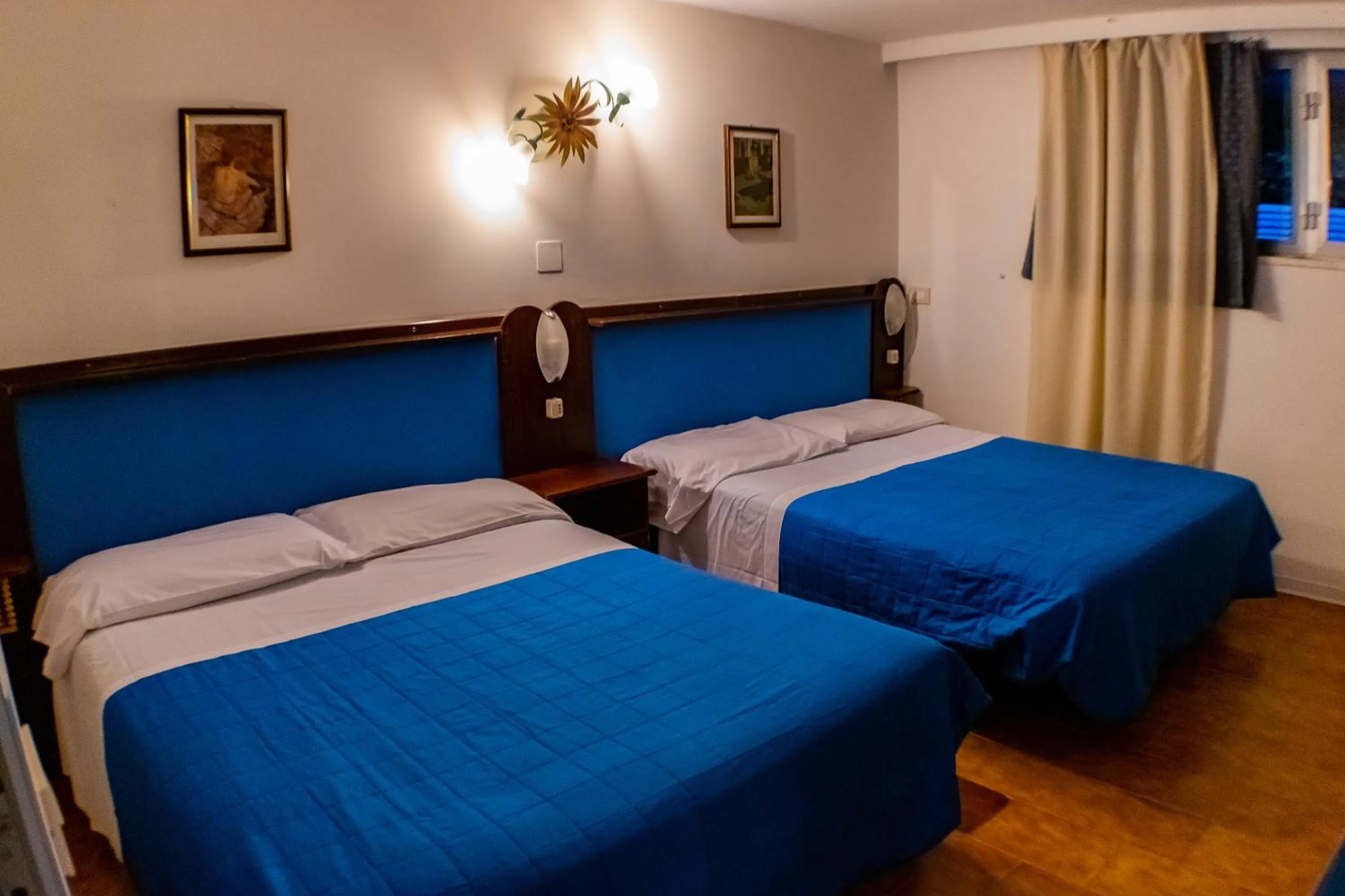 Bed in Residence Al Lago