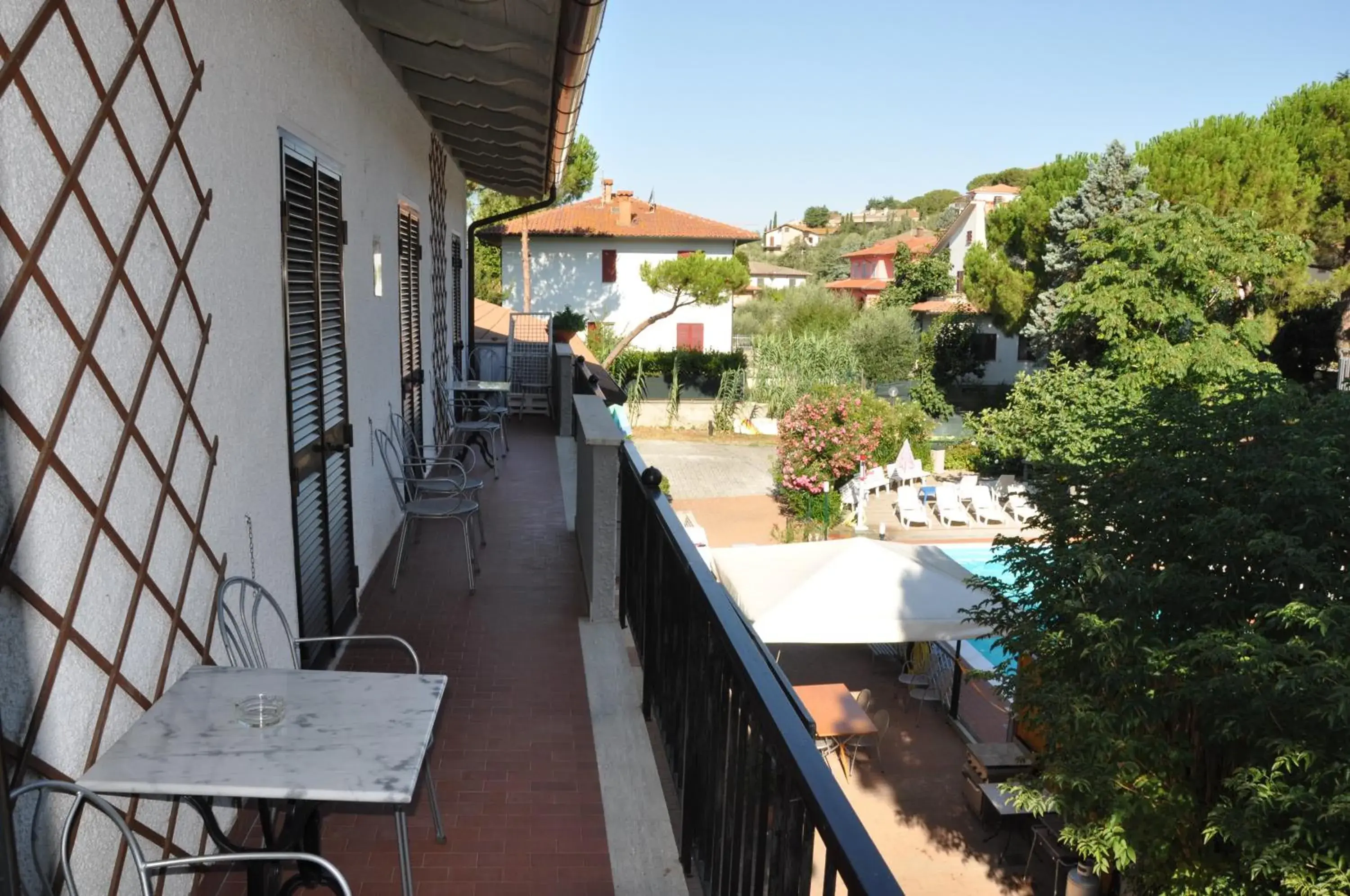 Day, Balcony/Terrace in Residence Al Lago
