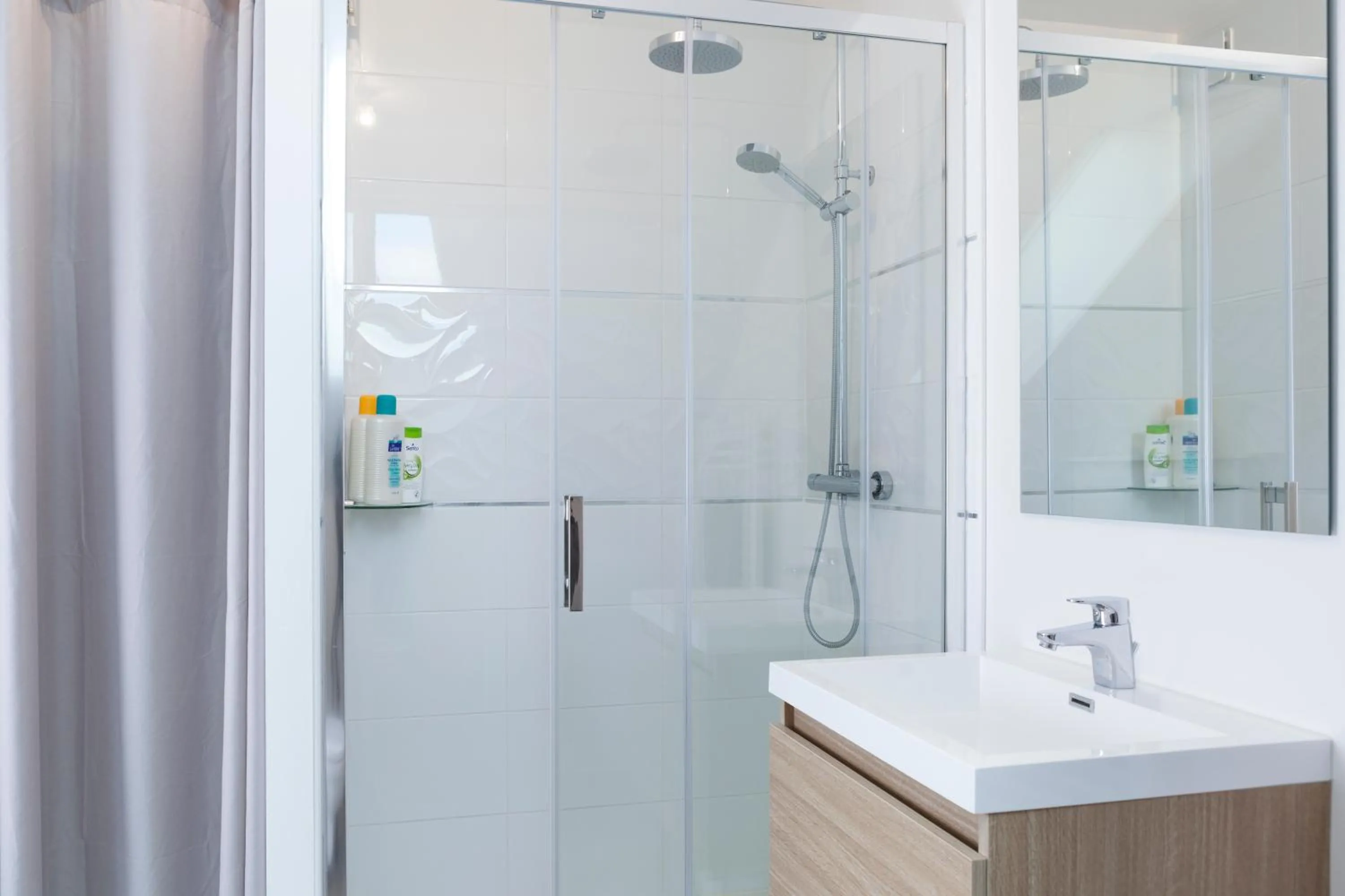 Shower in Résidence Maréchal Leclerc